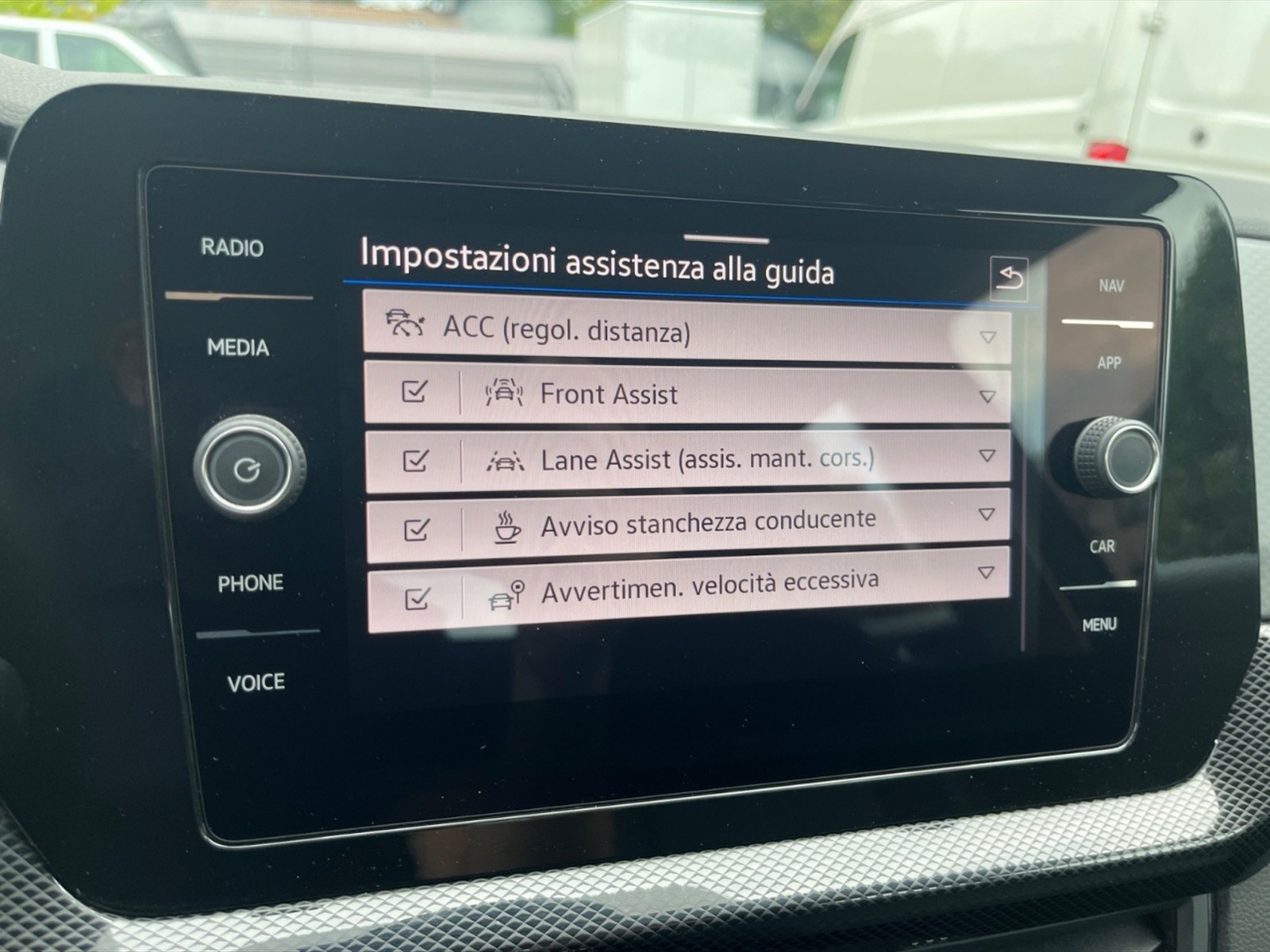 Volkswagen T-Cross 1.0 tsi life 95cv - 16