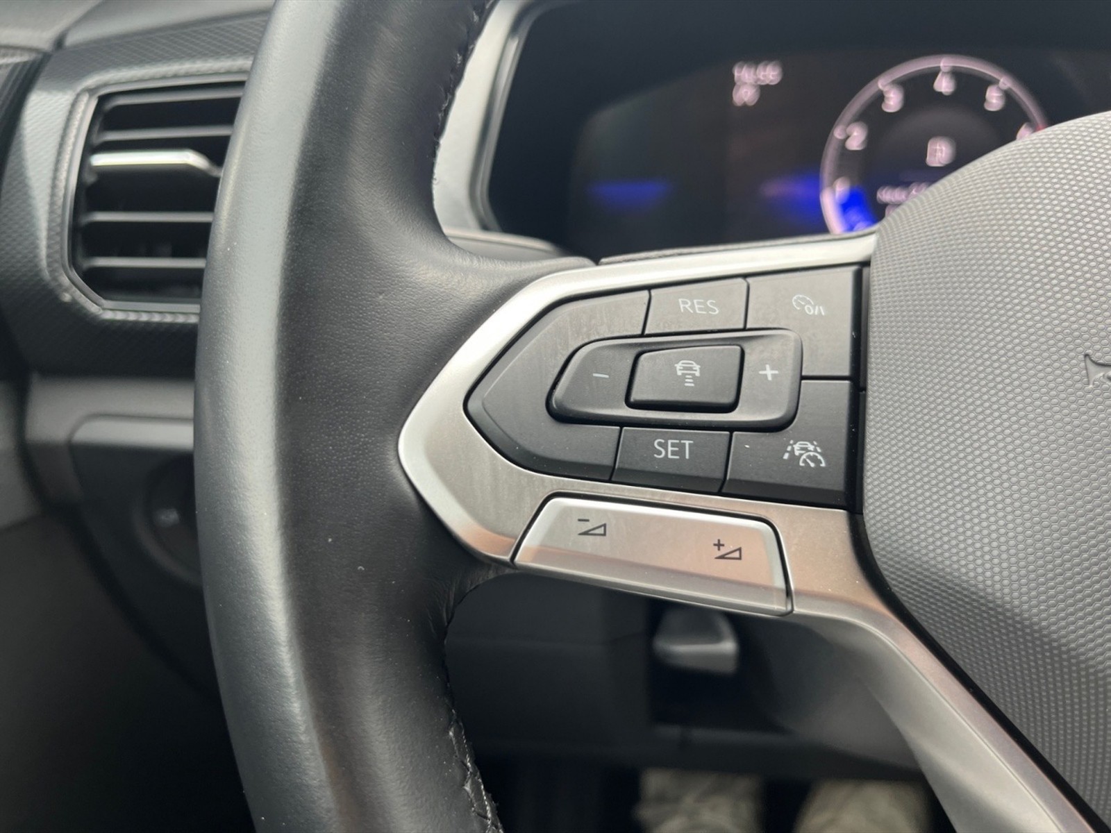 Volkswagen T-Cross 1.0 tsi life 95cv - 19