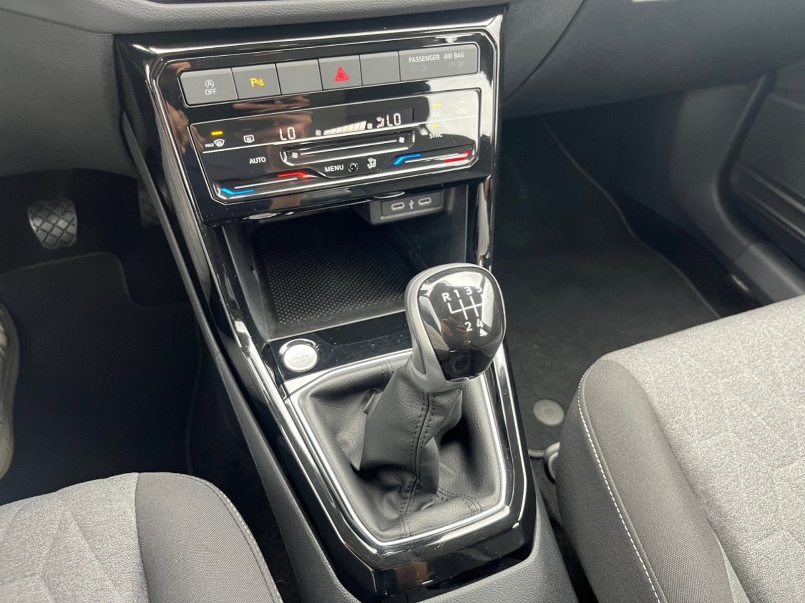 Volkswagen T-Cross 1.0 tsi life 95cv - 21