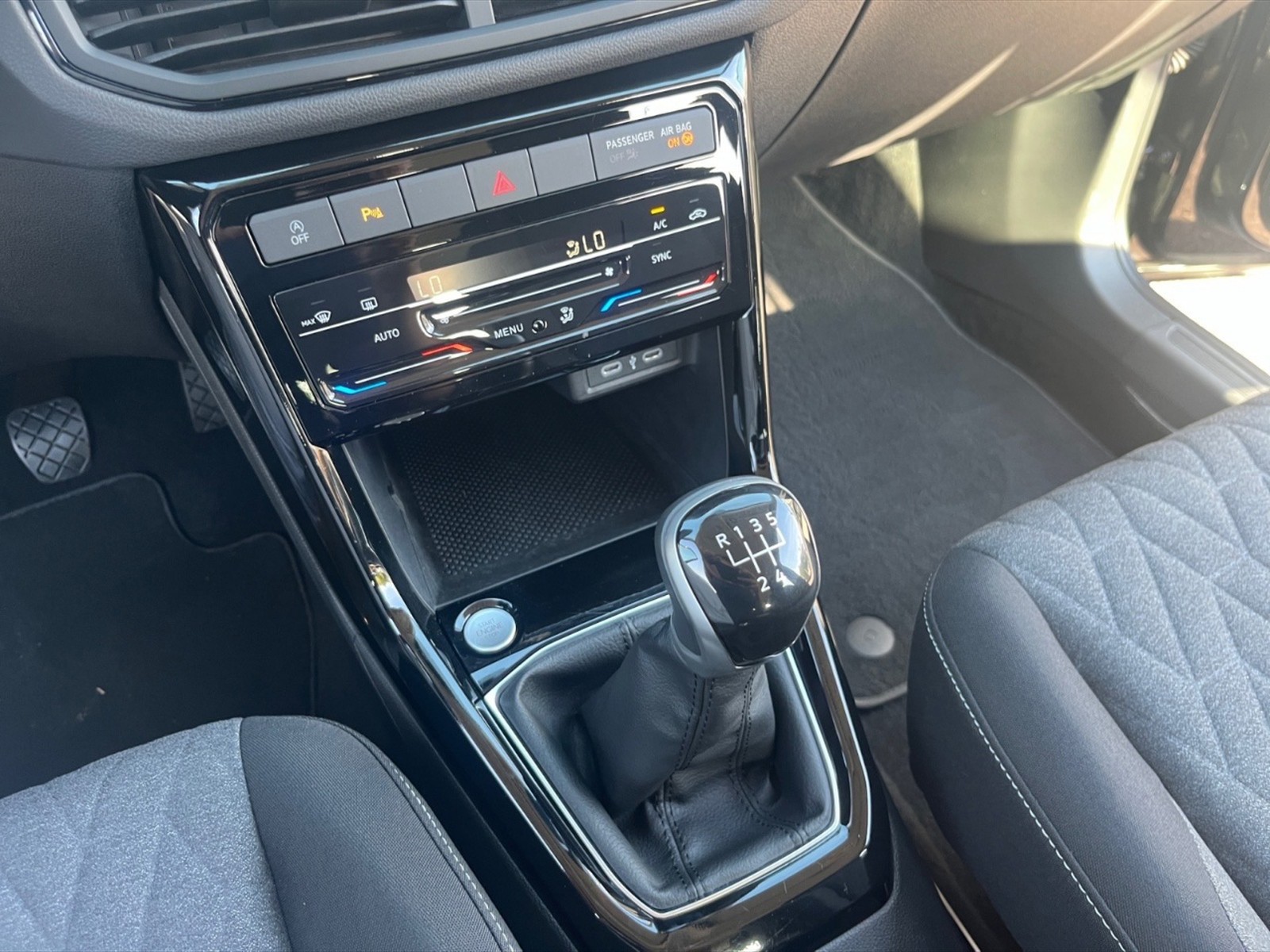 Volkswagen T-Cross 1.0 tsi life 95cv - 22