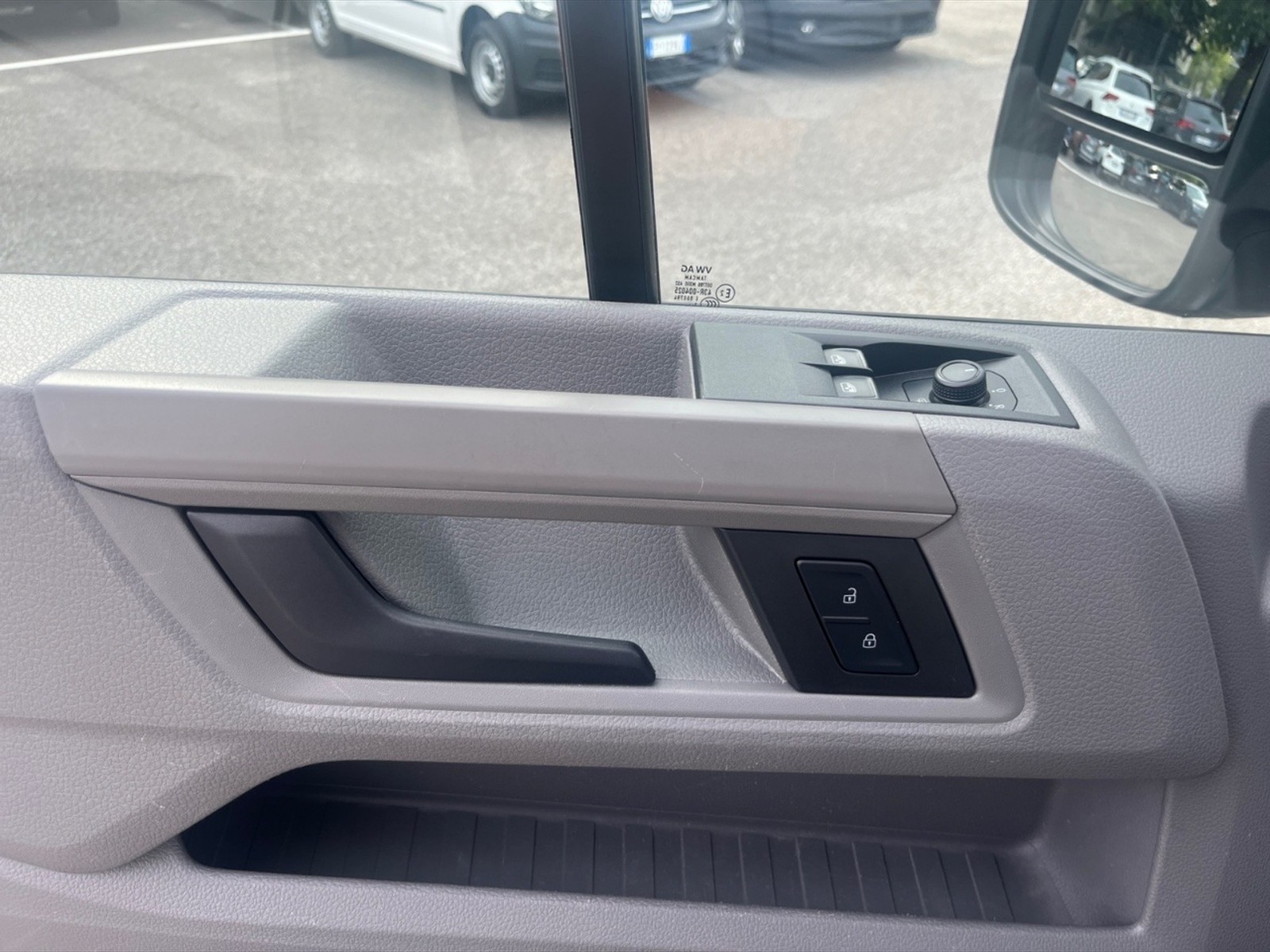 Volkswagen VIC Crafter 35 2.0 tdi 140cv l3h3 business - 20