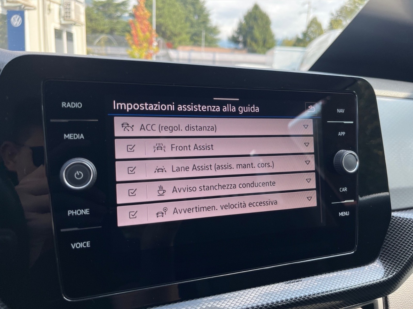 Volkswagen T-Cross 1.0 tsi life 95cv - 17