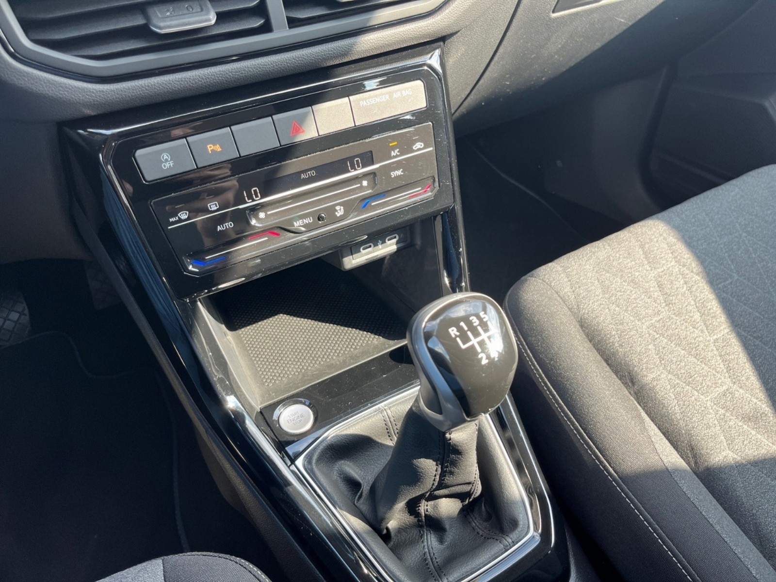 Volkswagen T-Cross 1.0 tsi life 95cv - 21