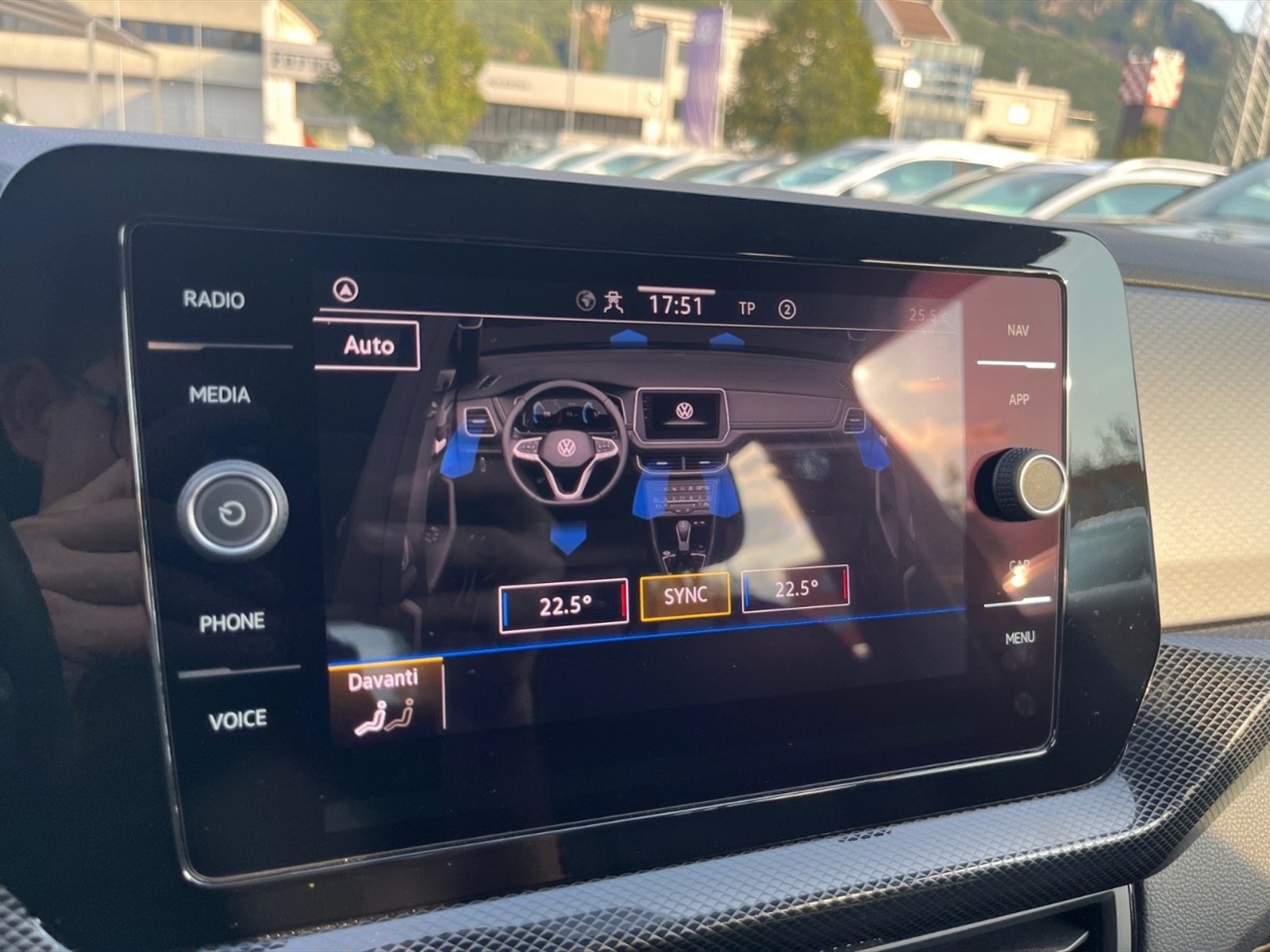 Volkswagen T-Cross 1.0 tsi life 95cv - 17