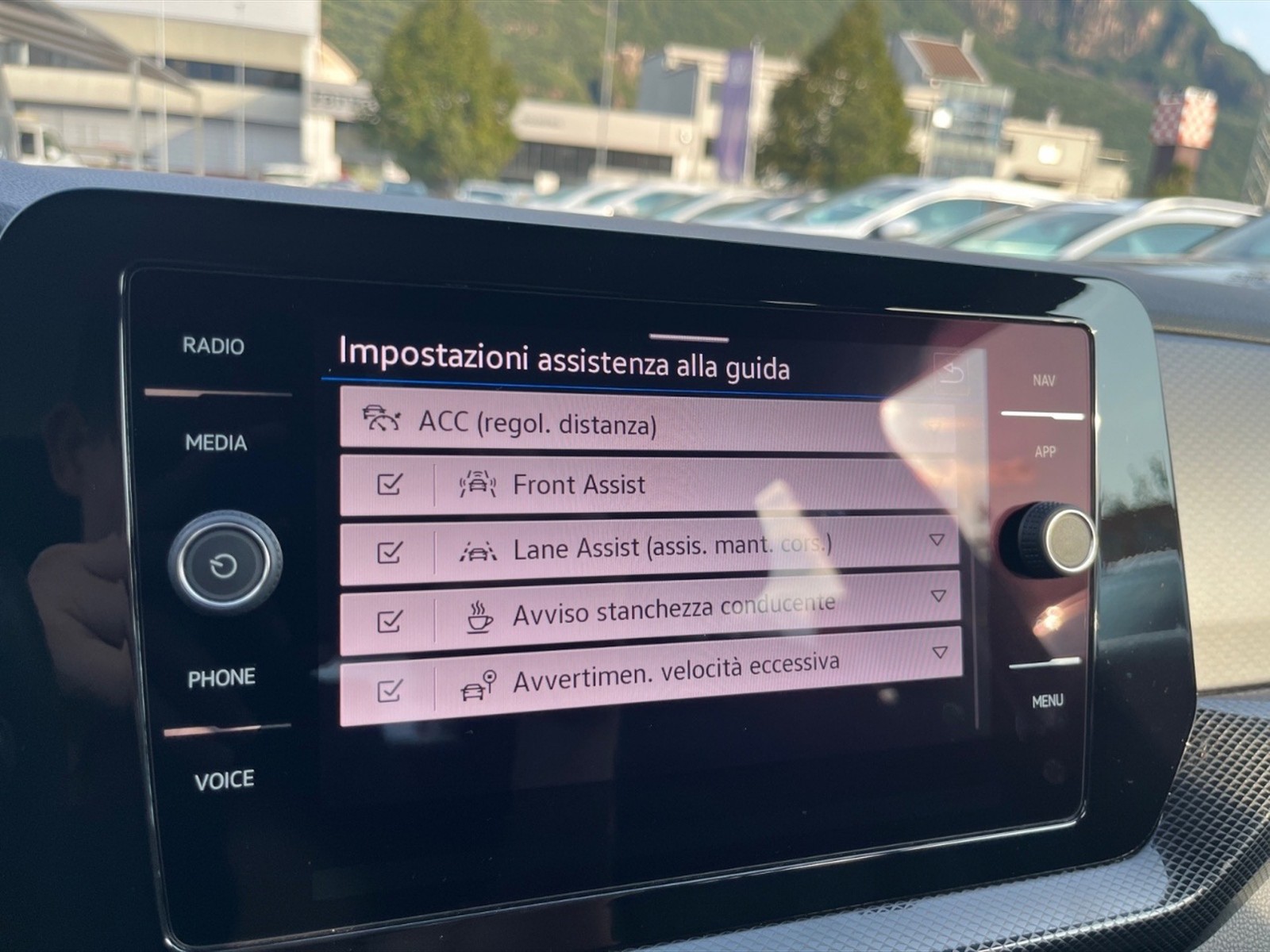 Volkswagen T-Cross 1.0 tsi life 95cv - 18