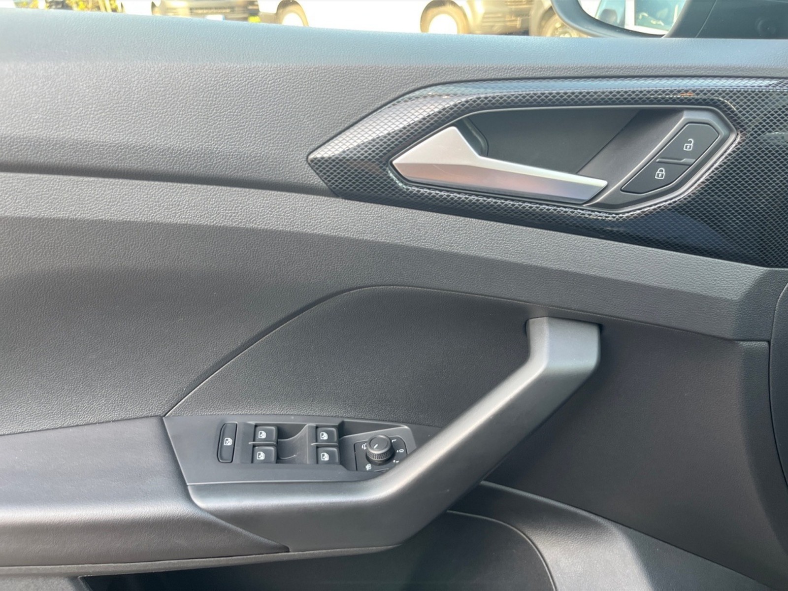 Volkswagen T-Cross 1.0 tsi life 95cv - 24