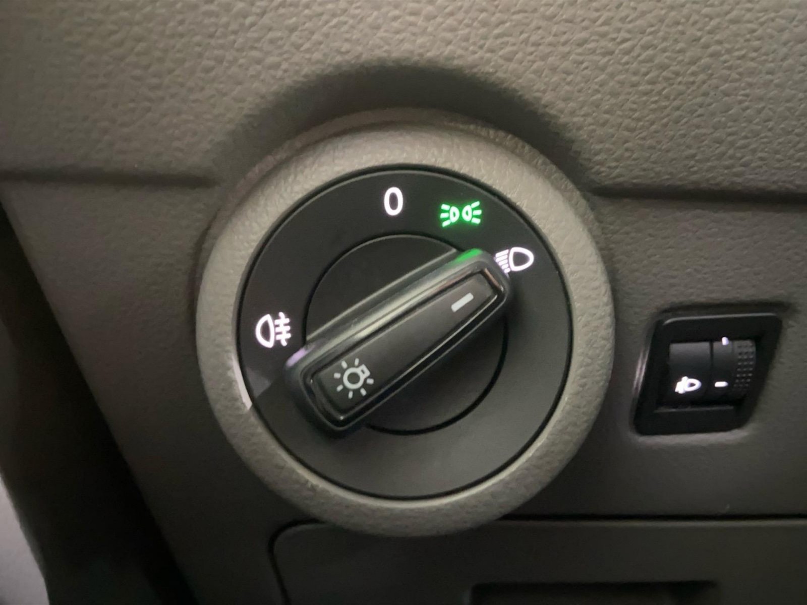 Volkswagen T6.1 Caravelle t6.1 2.0 tdi 150cv comfortline p.c. dsg7 - 15