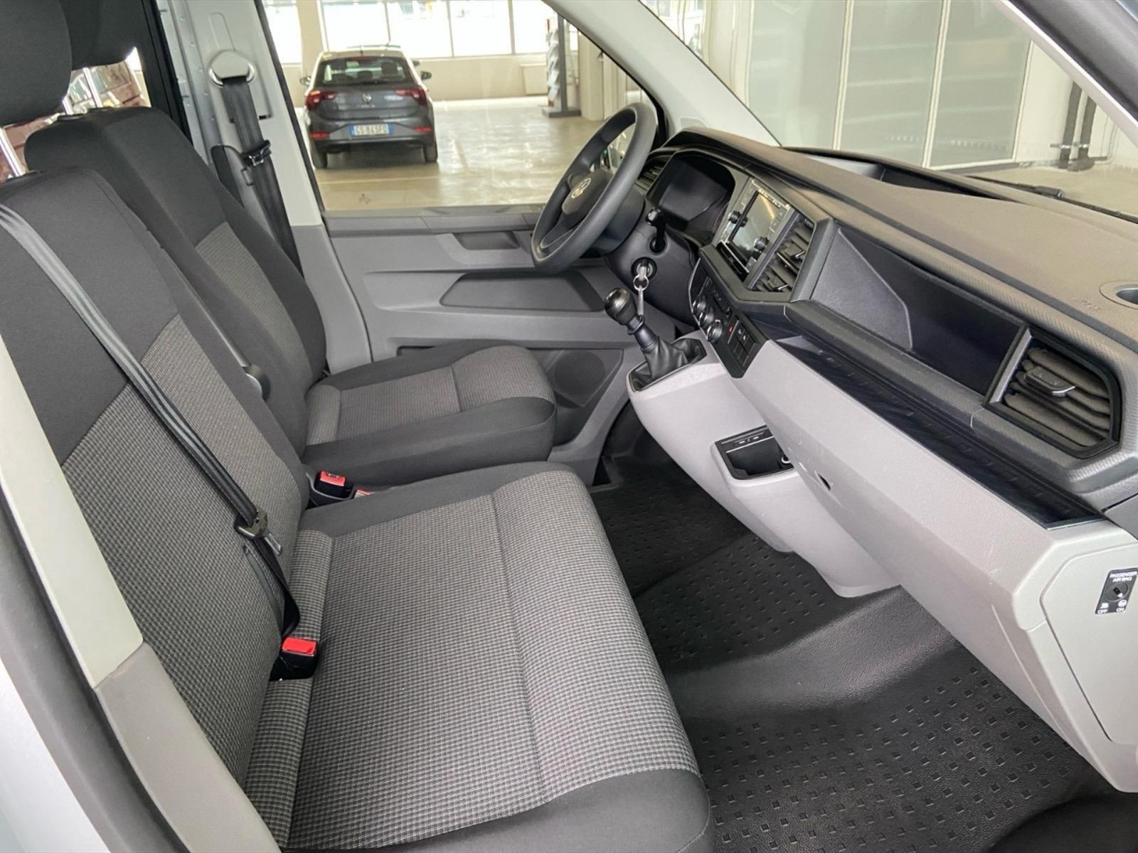 Volkswagen T6.1 Transporter t6.1 30 2.0 tdi 110cv kombi business p.c. - 9