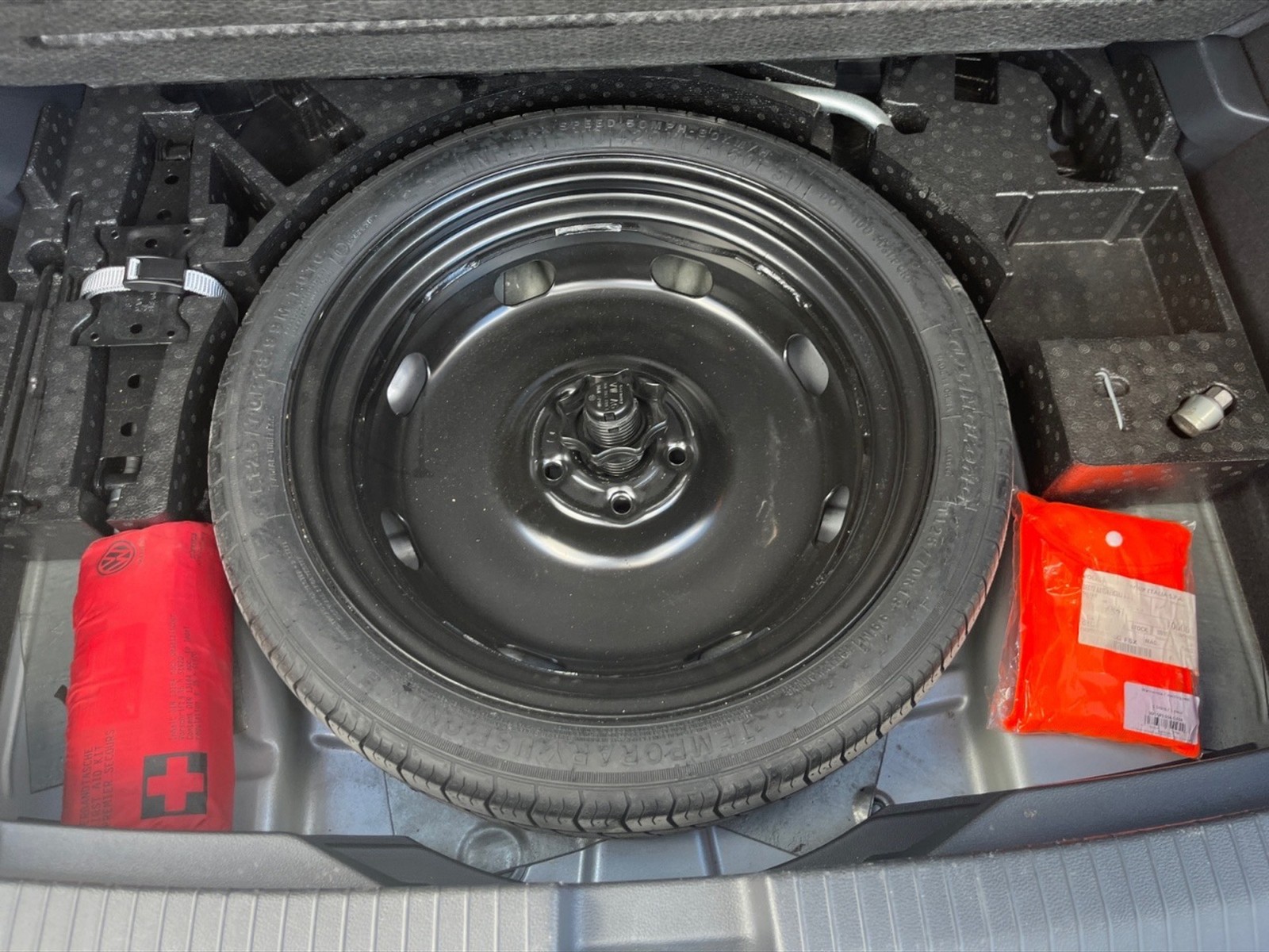 Volkswagen T-Roc 2.0 tdi r-line 4motion 150cv dsg - 13