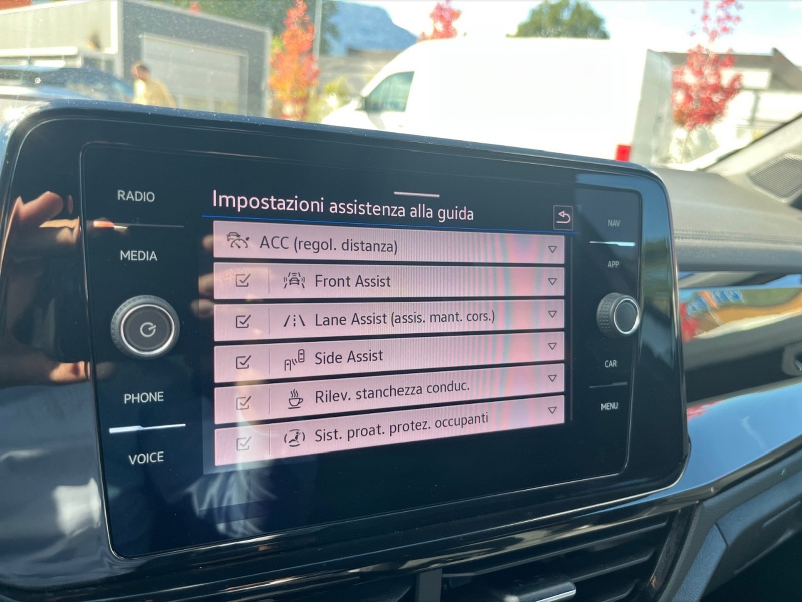 Volkswagen T-Roc 2.0 tdi r-line 4motion 150cv dsg - 19