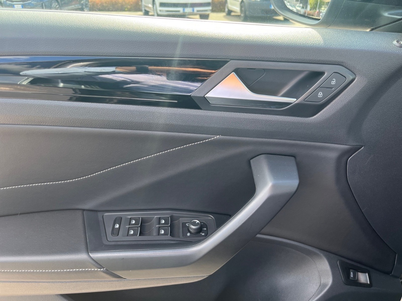 Volkswagen T-Roc 2.0 tdi r-line 4motion 150cv dsg - 28