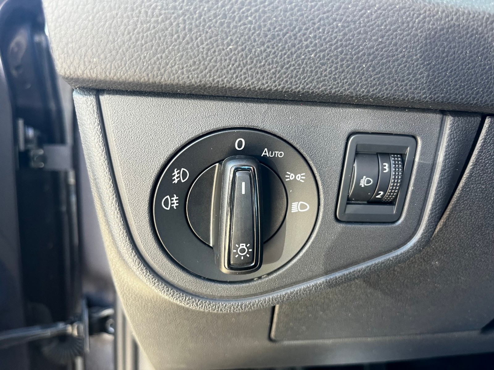 Volkswagen Taigo 1.0 tsi life 110cv - 23