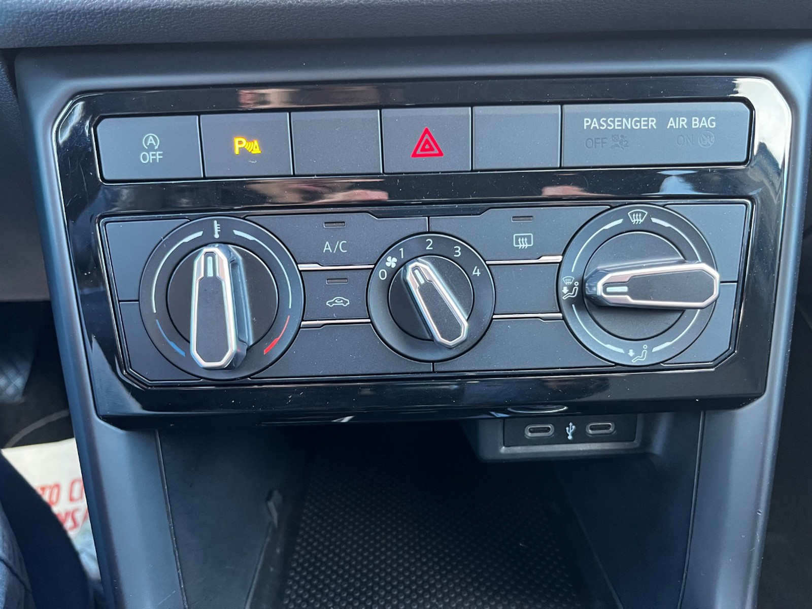 Volkswagen T-Cross 1.0 tsi style 95cv - 19