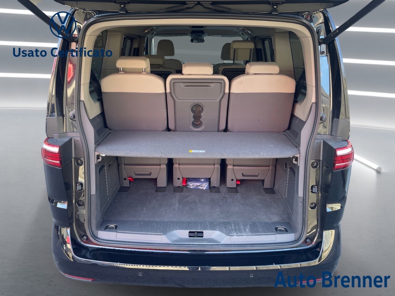 Volkswagen VIC T7 Multivan lungo 2.0 tdi life 150cv dsg 7p.ti - 18