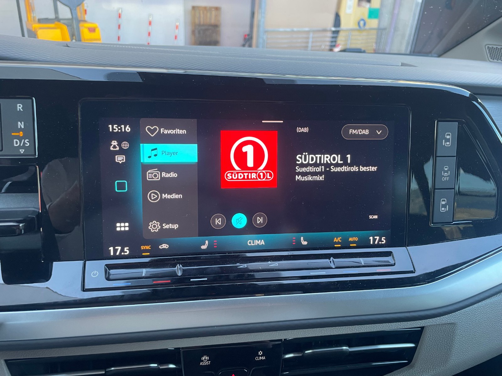 Volkswagen VIC T7 Multivan lungo 2.0 tdi life 150cv dsg 7p.ti - 20