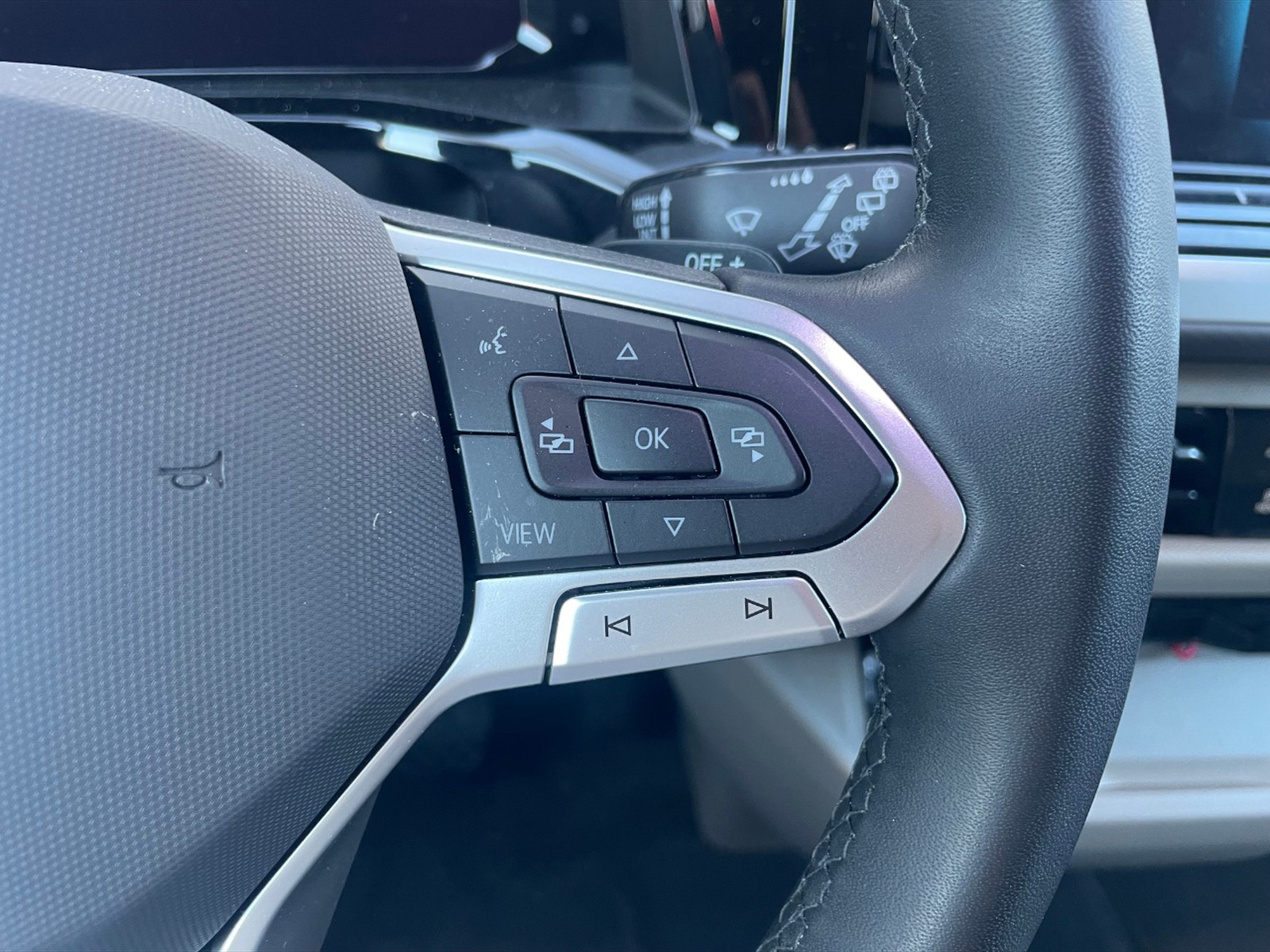 Volkswagen VIC T7 Multivan lungo 2.0 tdi life 150cv dsg 7p.ti - 24