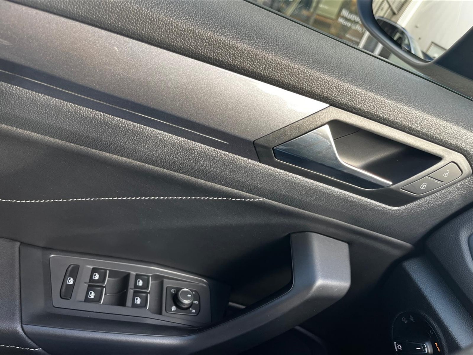 Volkswagen T-Roc 2.0 tdi style 4motion 150cv dsg - 23