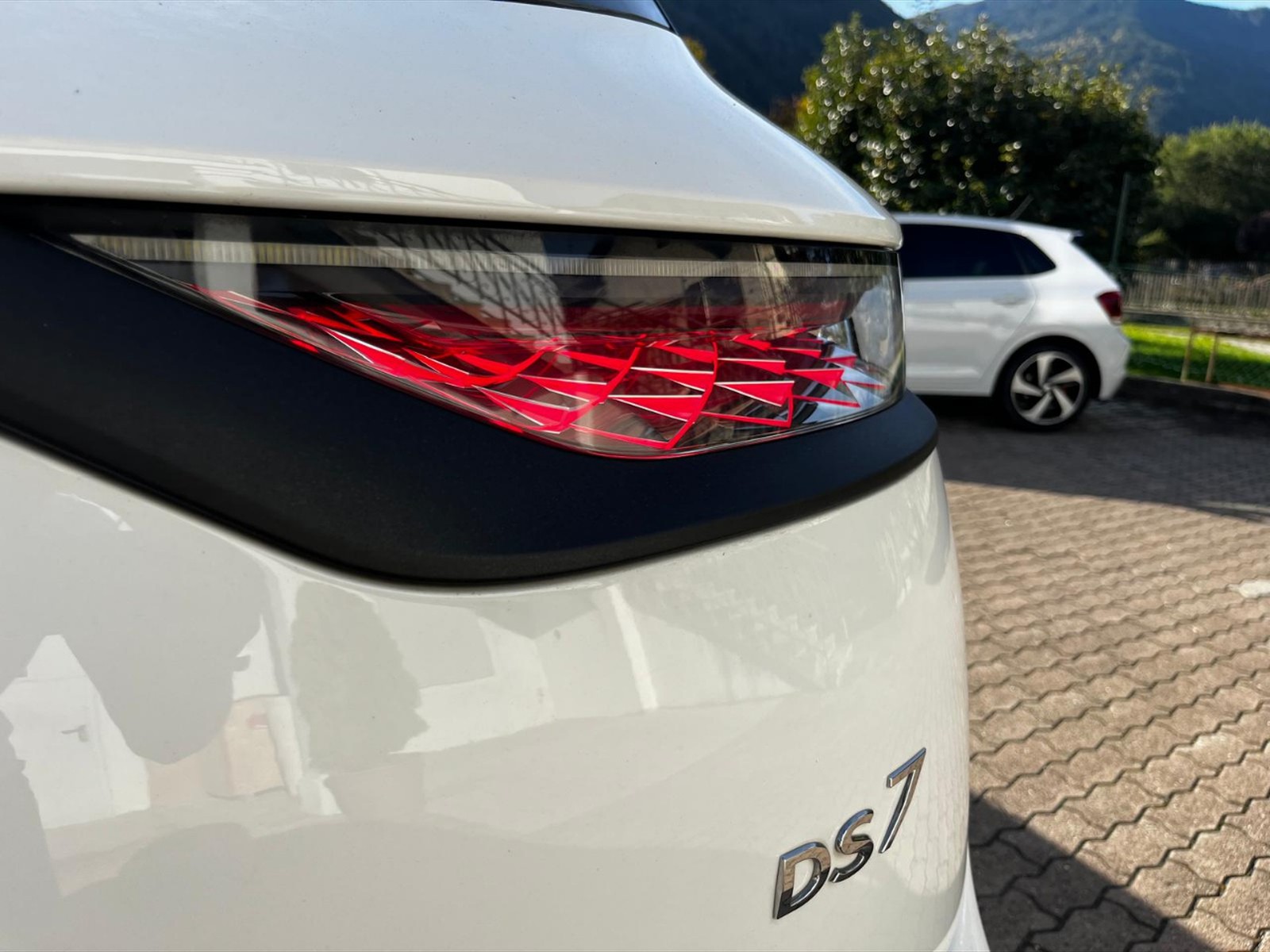 DS DS 7 Crossback crossback 1.5 bluehdi grand chic 130cv auto - 25