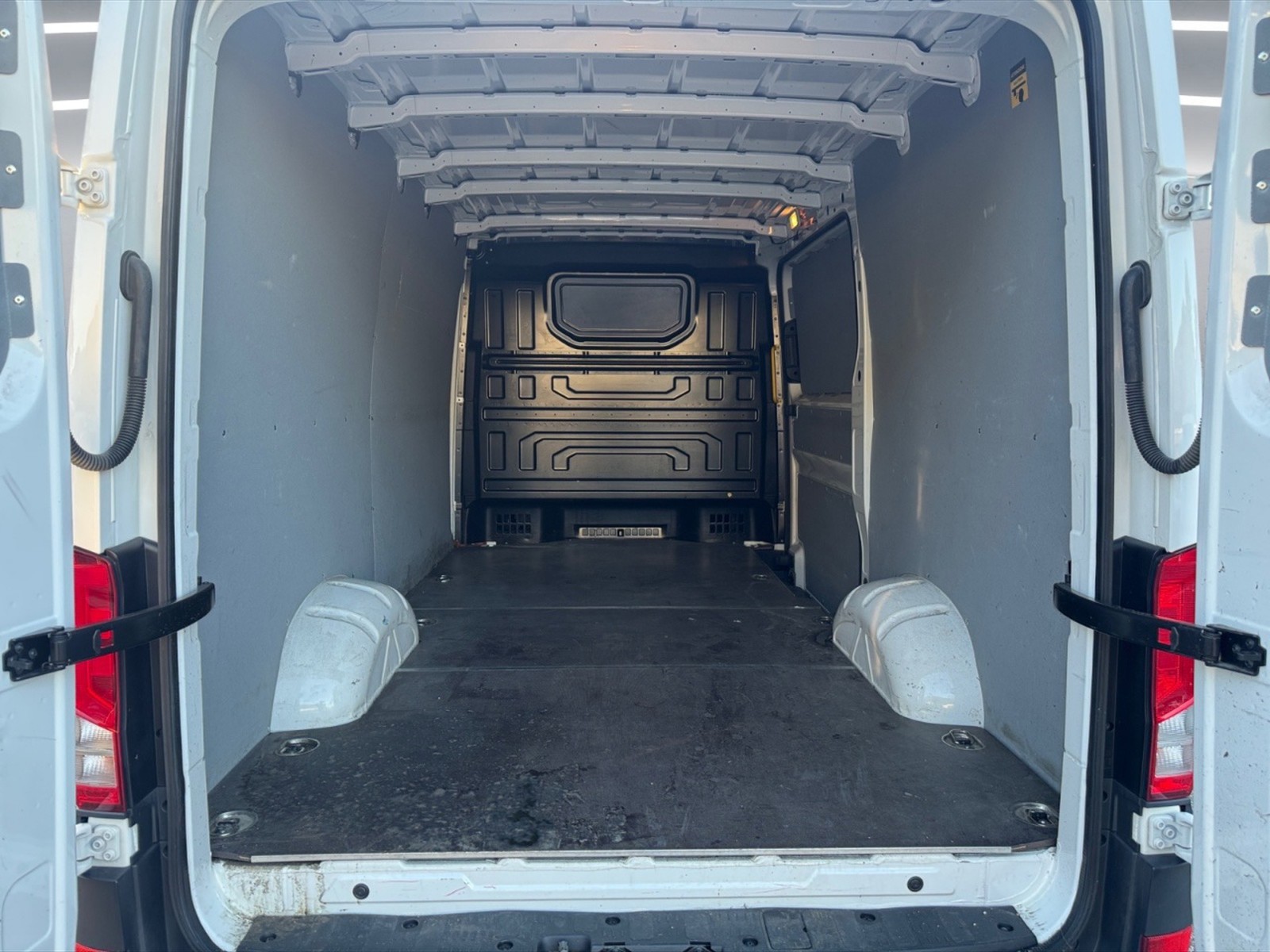 Volkswagen VIC Crafter 35 2.0 tdi 140cv 4motion l3h2 business - 12