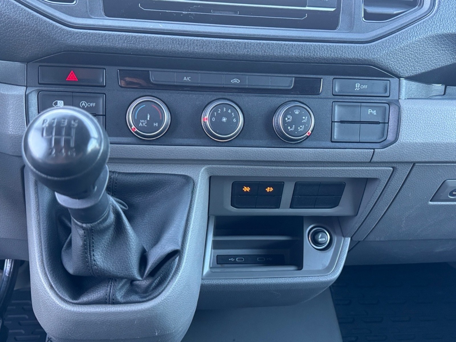 Volkswagen VIC Crafter 35 2.0 tdi 140cv 4motion l3h2 business - 16