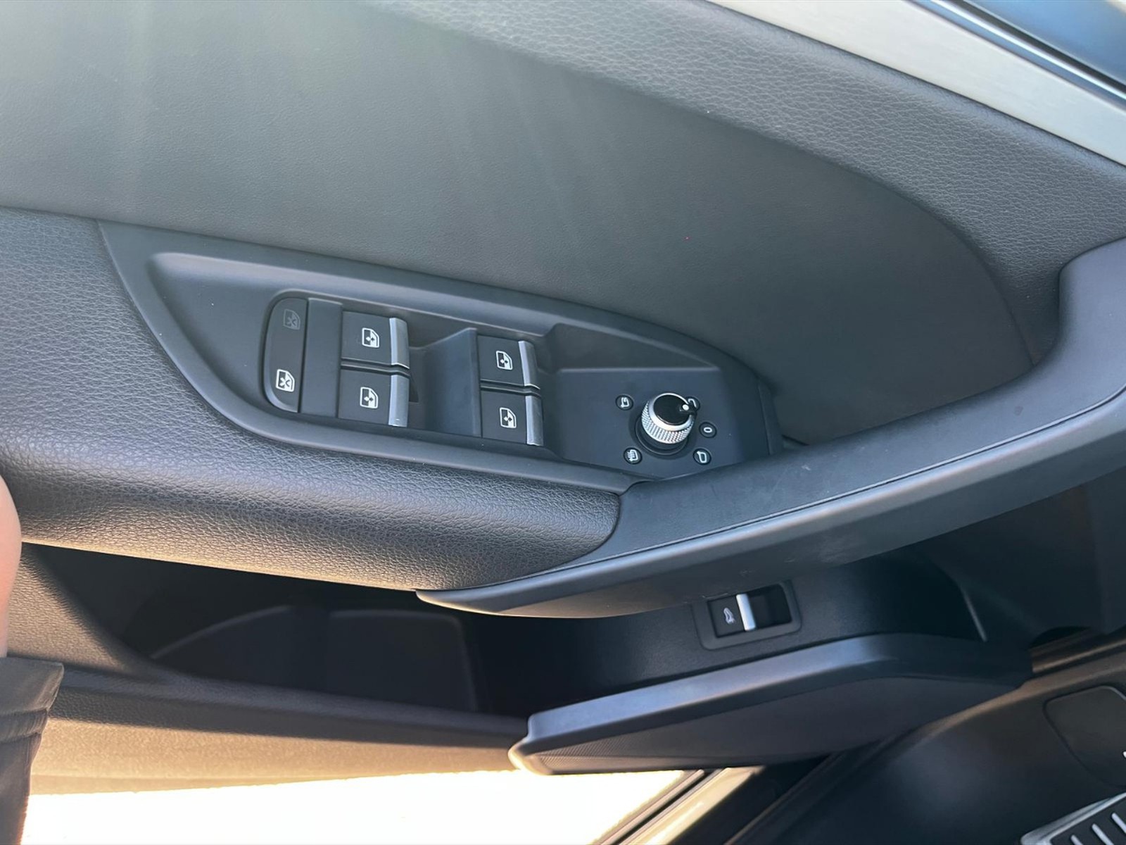 Audi Q5 40 2.0 tdi mhev 12v s line plus quattro s-tronic - 27