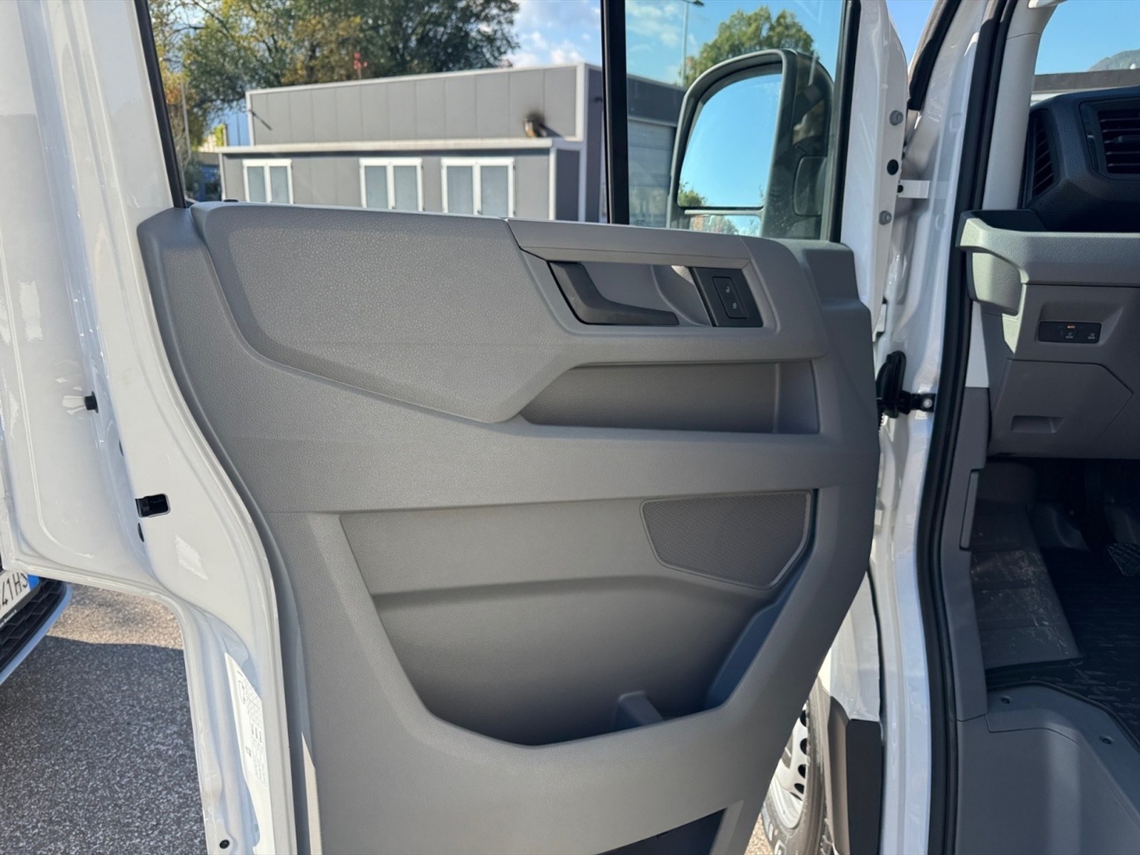 Volkswagen VIC Crafter 35 2.0 tdi 140cv l4h3 business auto - 19