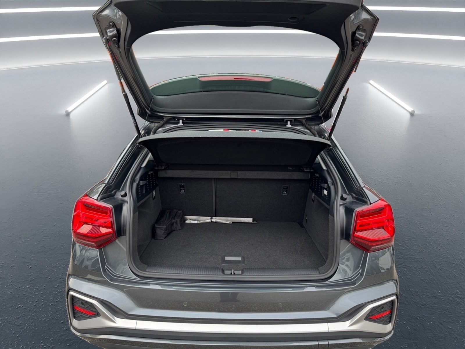 Audi Q2 35 2.0 tdi s line edition quattro s-tronic - 11