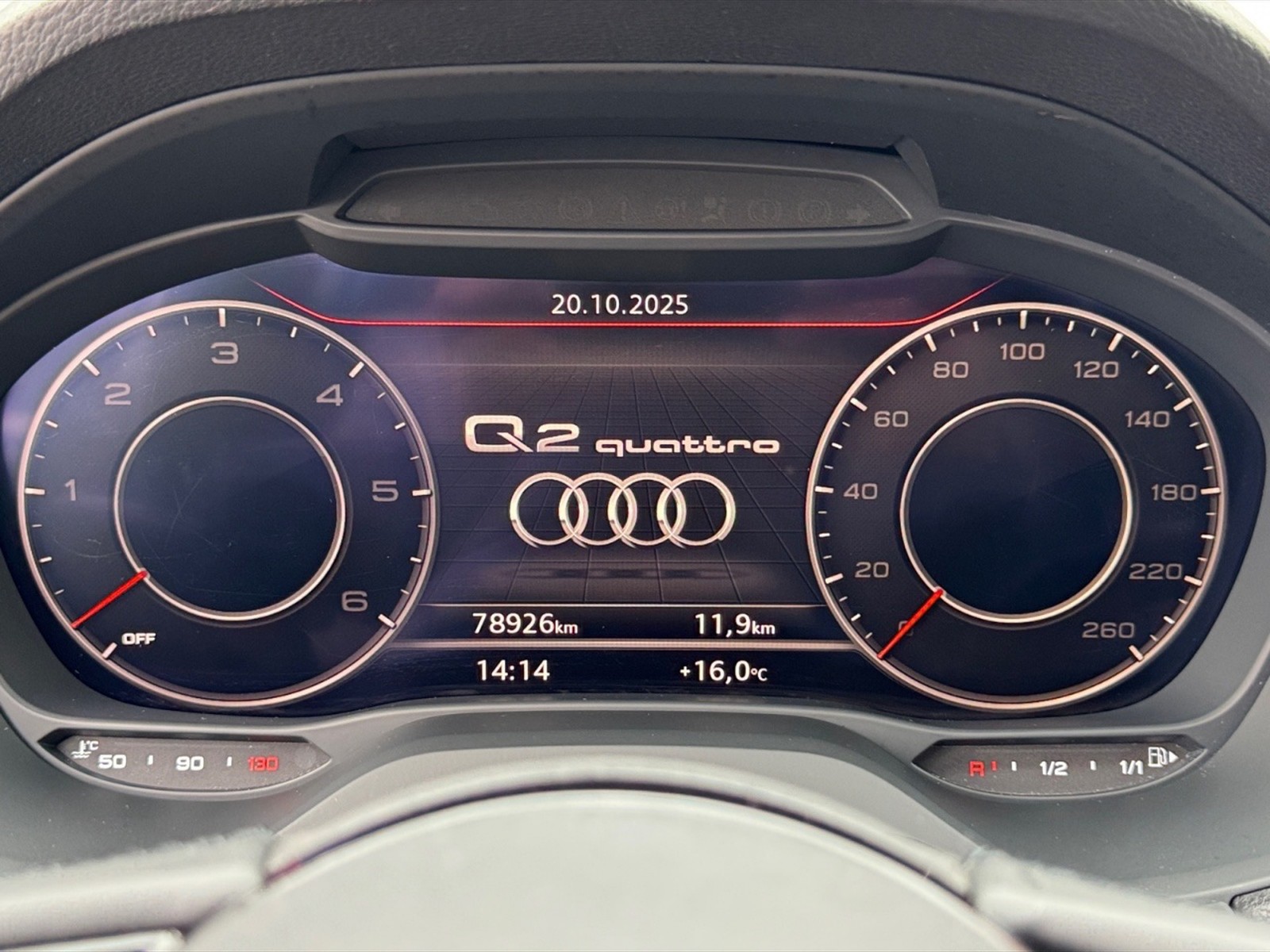 Audi Q2 35 2.0 tdi s line edition quattro s-tronic - 12