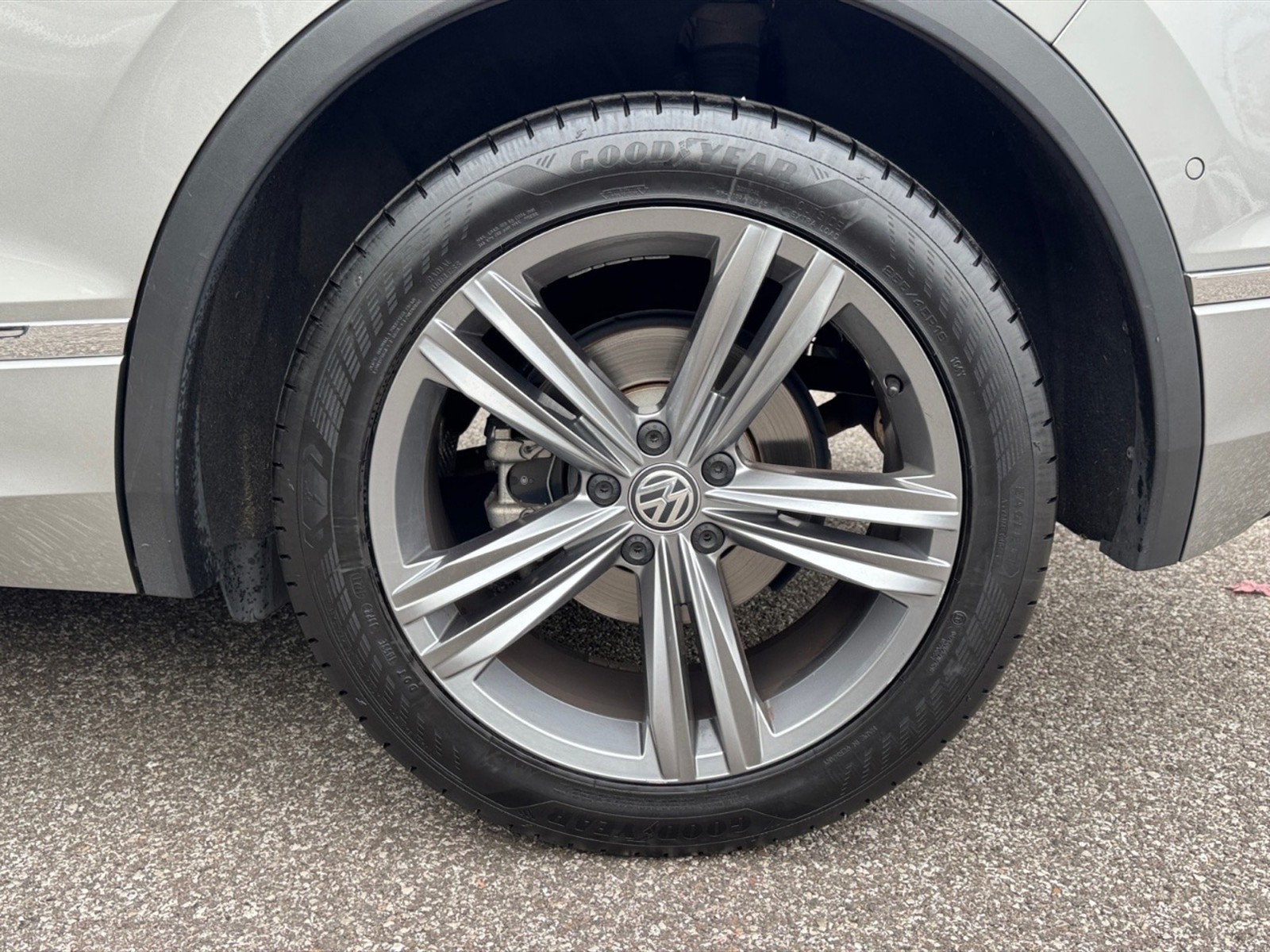 Volkswagen Tiguan 1.5 tsi sport 150cv dsg - 26