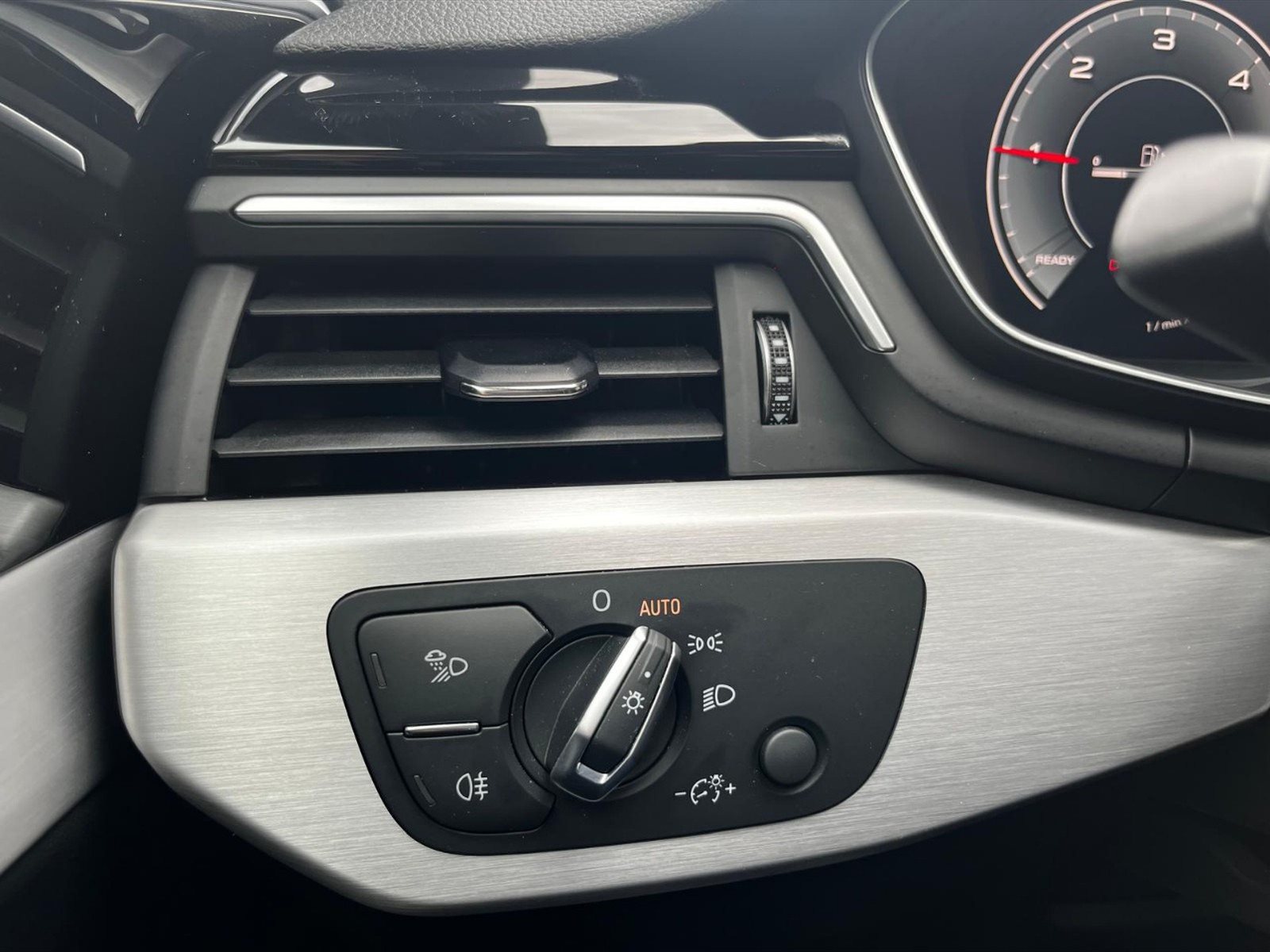 Audi A4 avant 40 2.0 tdi mhev s line edition quattro 204cv s-tronic - 29