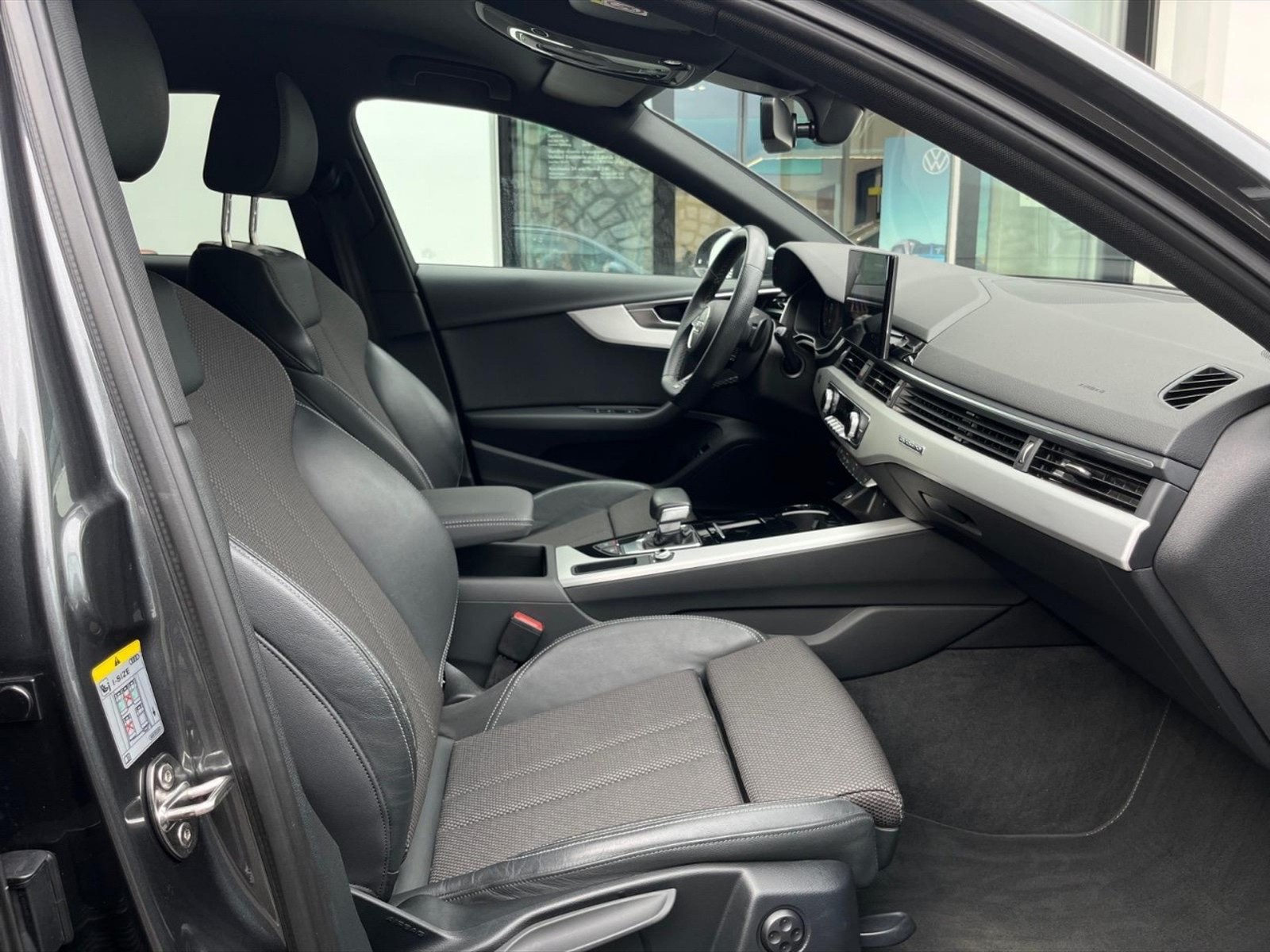 Audi A4 avant 40 2.0 tdi mhev s line edition quattro 204cv s-tronic - 8