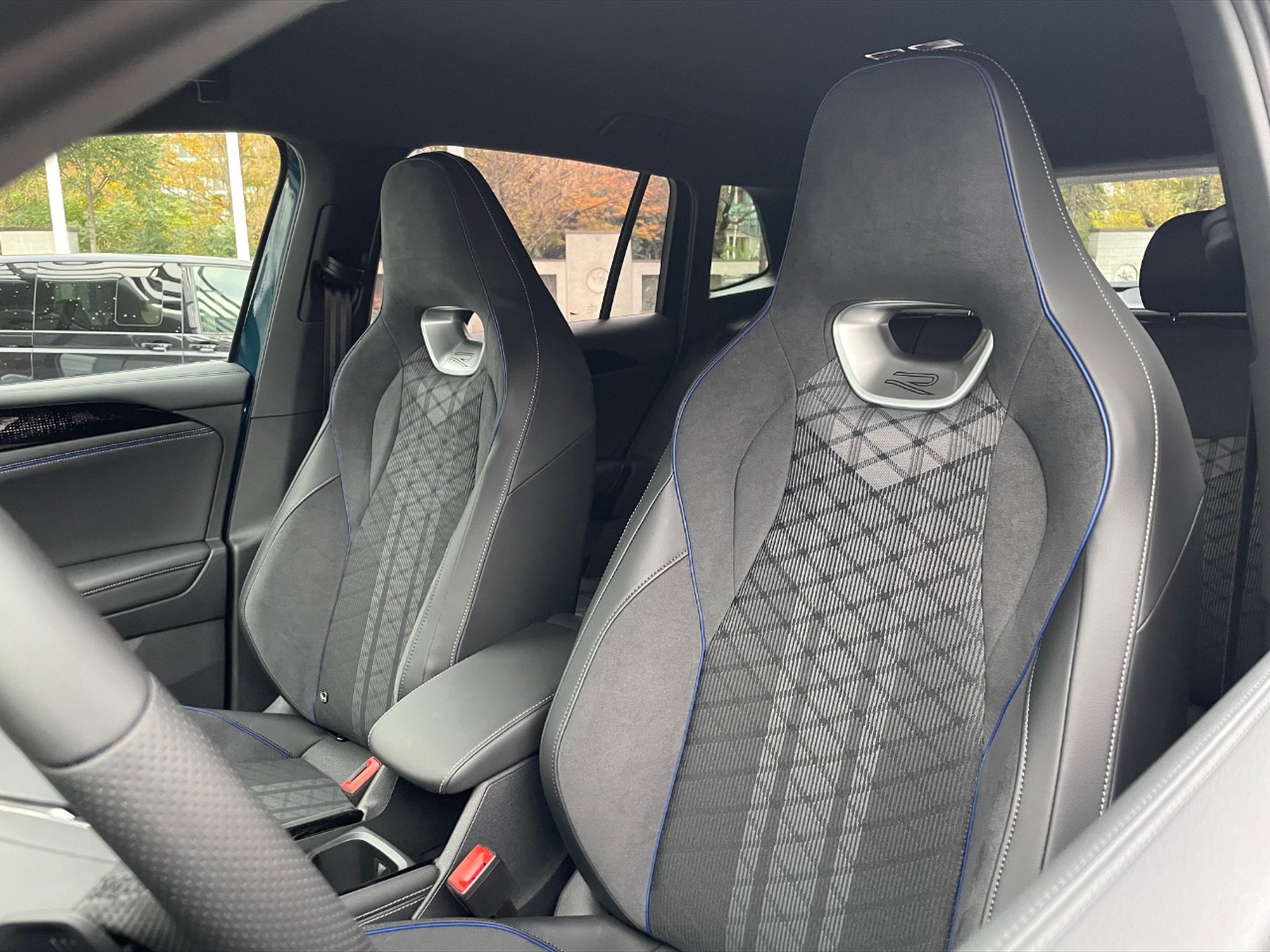 Volkswagen Tiguan 2.0 tdi r-line 4motion 193cv dsg - 18