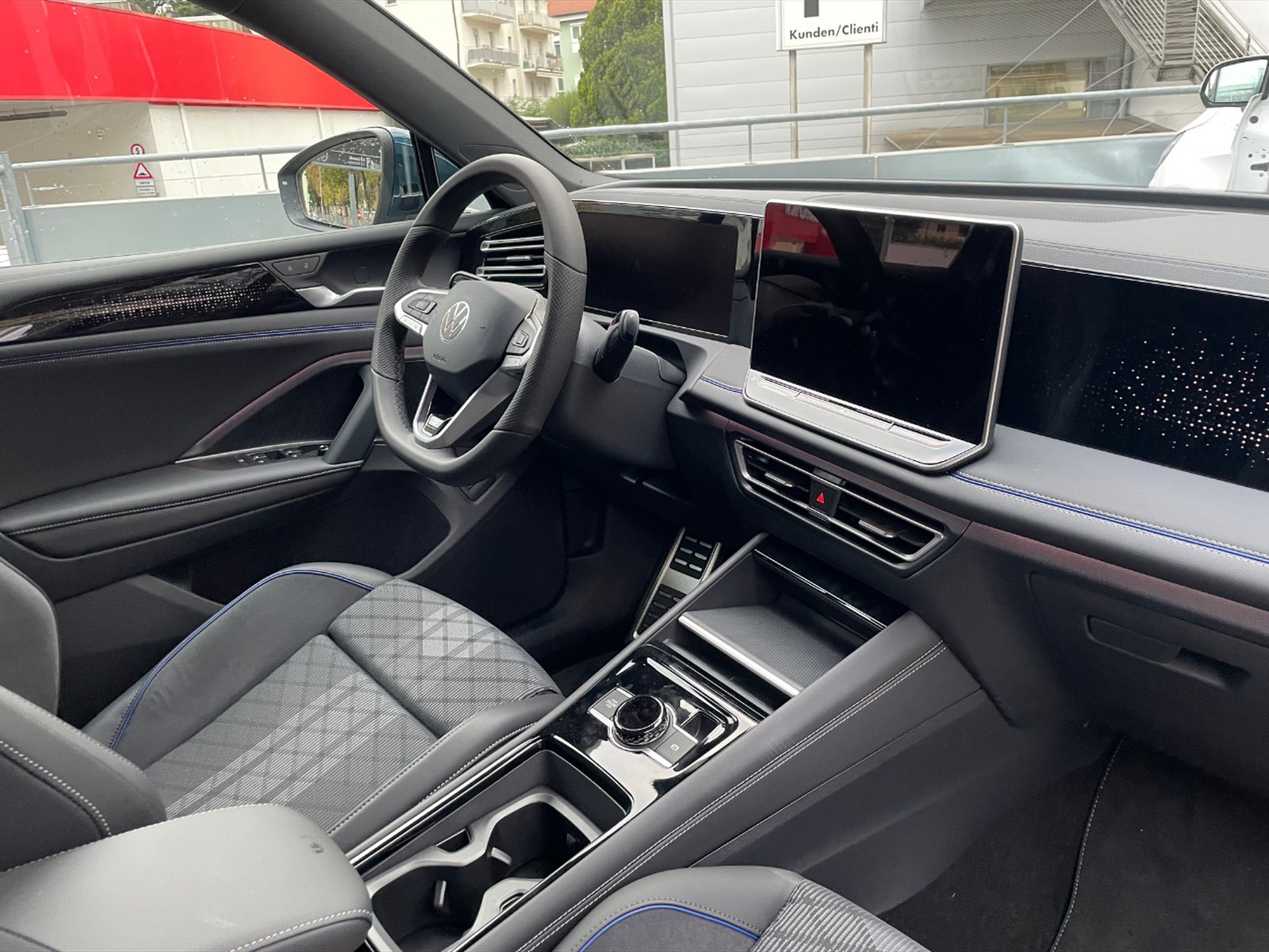 Volkswagen Tiguan 2.0 tdi r-line 4motion 193cv dsg - 7