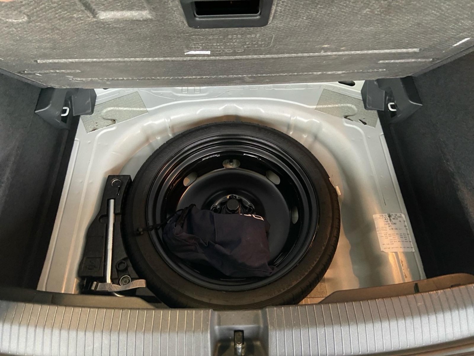 Volkswagen T-Roc 1.5 tsi sport - 13