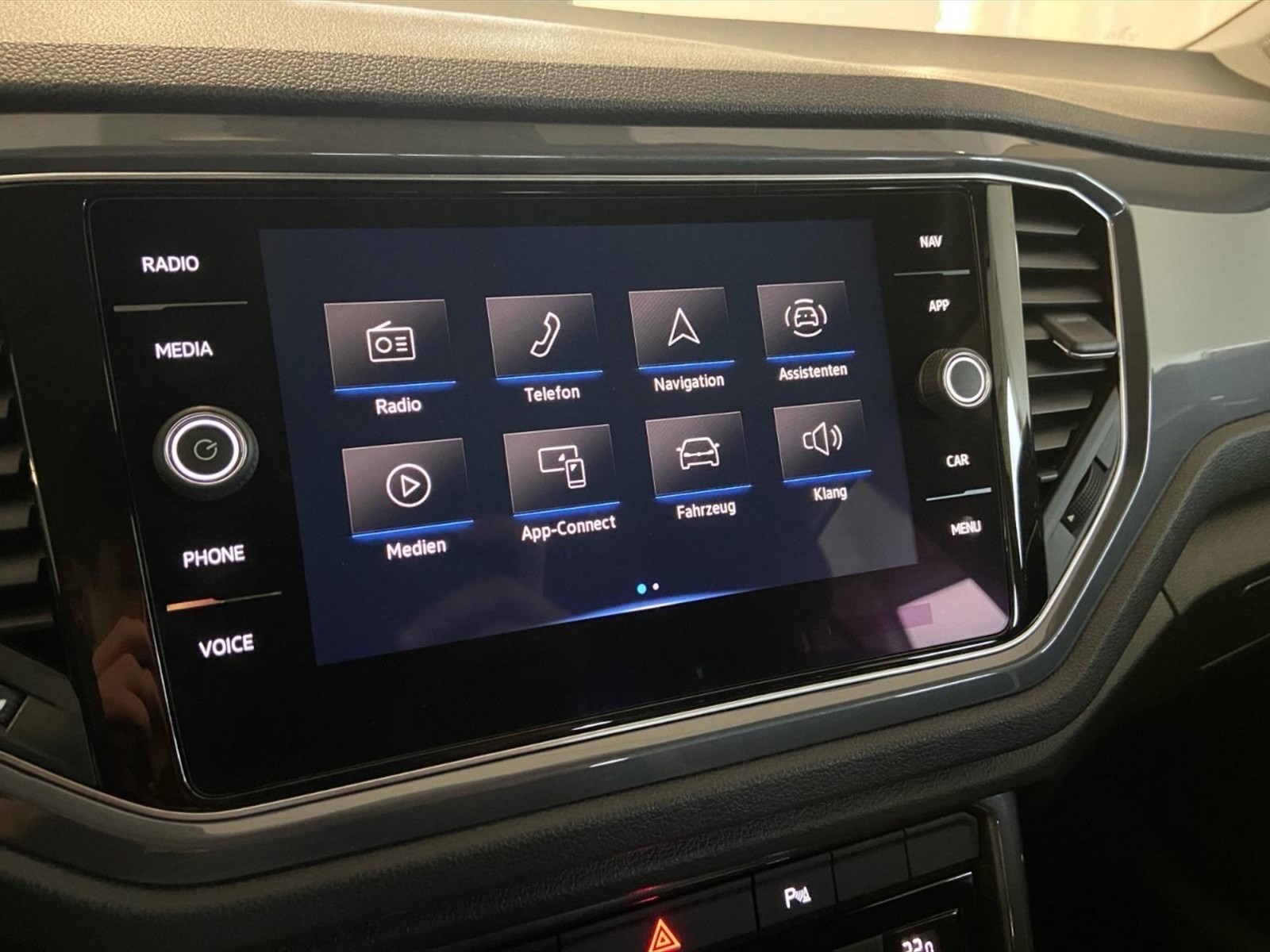 Volkswagen T-Roc 1.5 tsi sport - 22