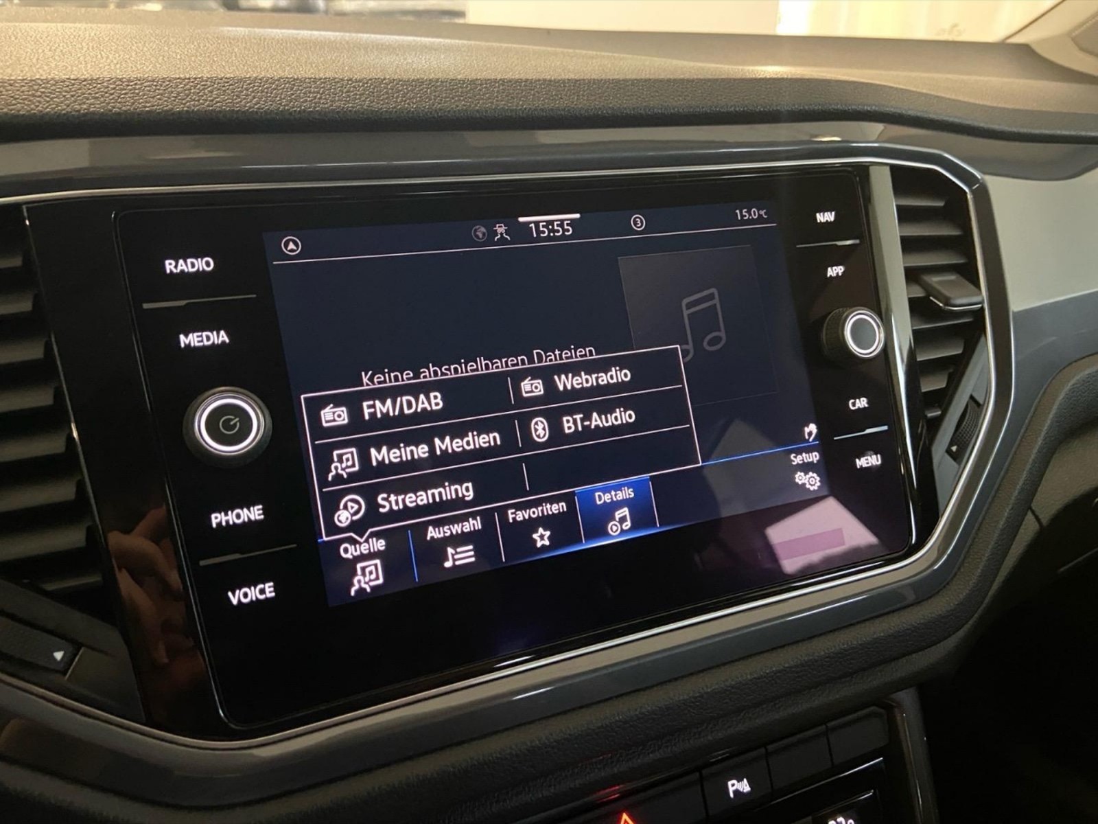 Volkswagen T-Roc 1.5 tsi sport - 24