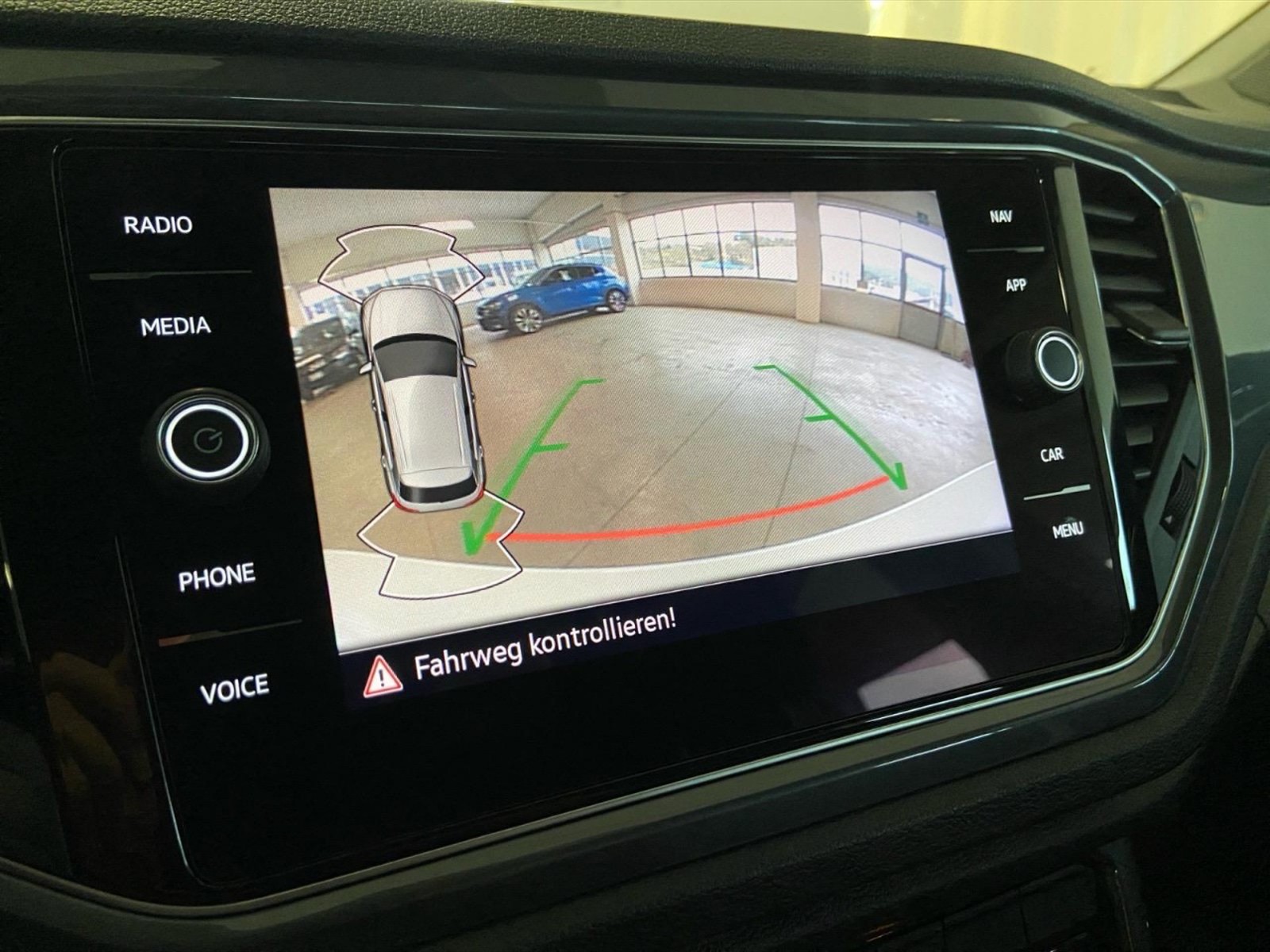 Volkswagen T-Roc 1.5 tsi sport - 28