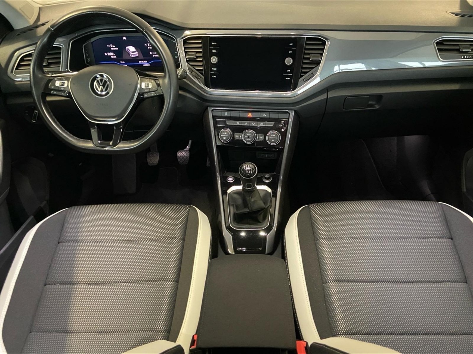 Volkswagen T-Roc 1.5 tsi sport - 7