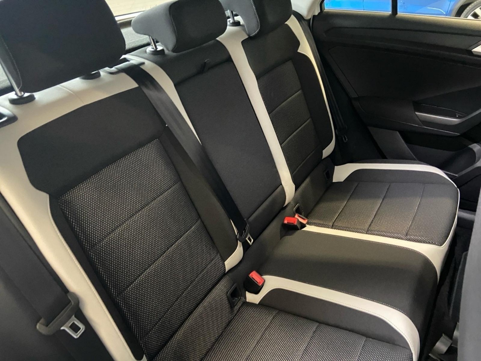 Volkswagen T-Roc 1.5 tsi sport - 10