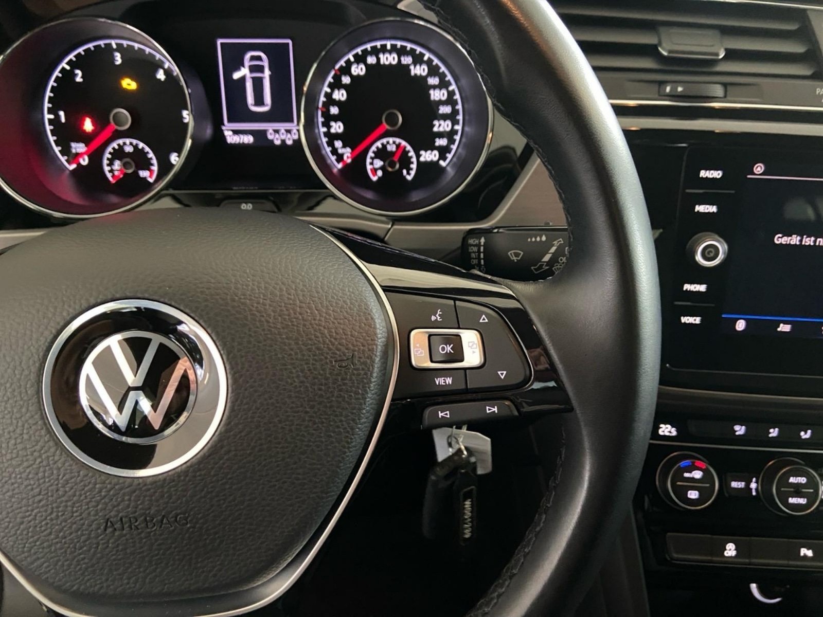 Volkswagen Touran 2.0 tdi business 122cv - 18