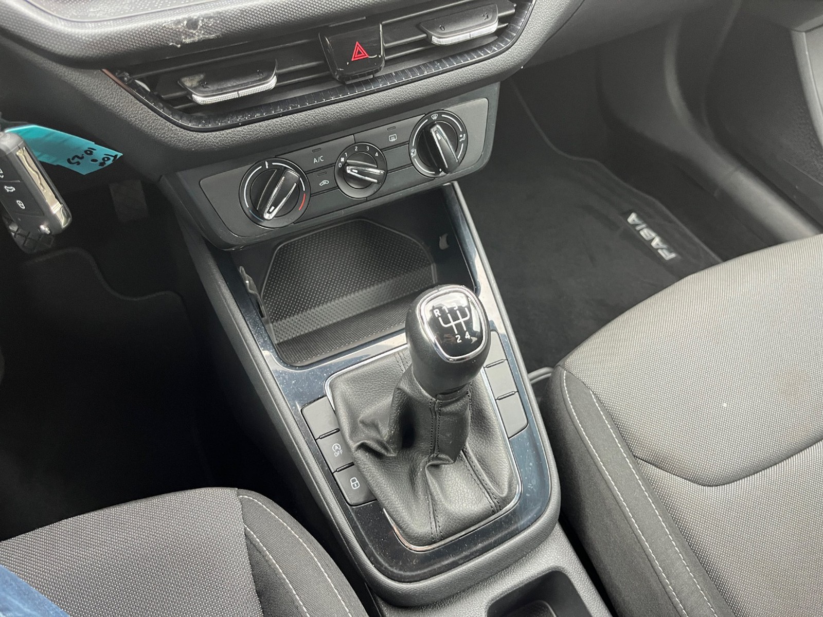 Skoda Fabia 1.0 mpi evo ambition 80cv - 21