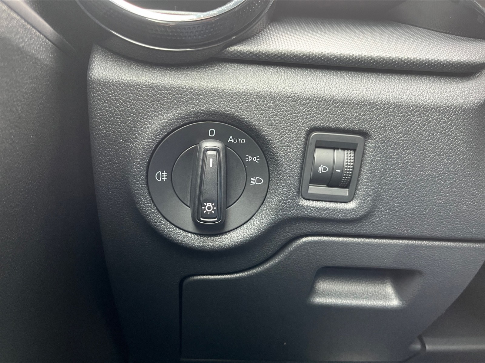 Skoda Fabia 1.0 mpi evo ambition 80cv - 22