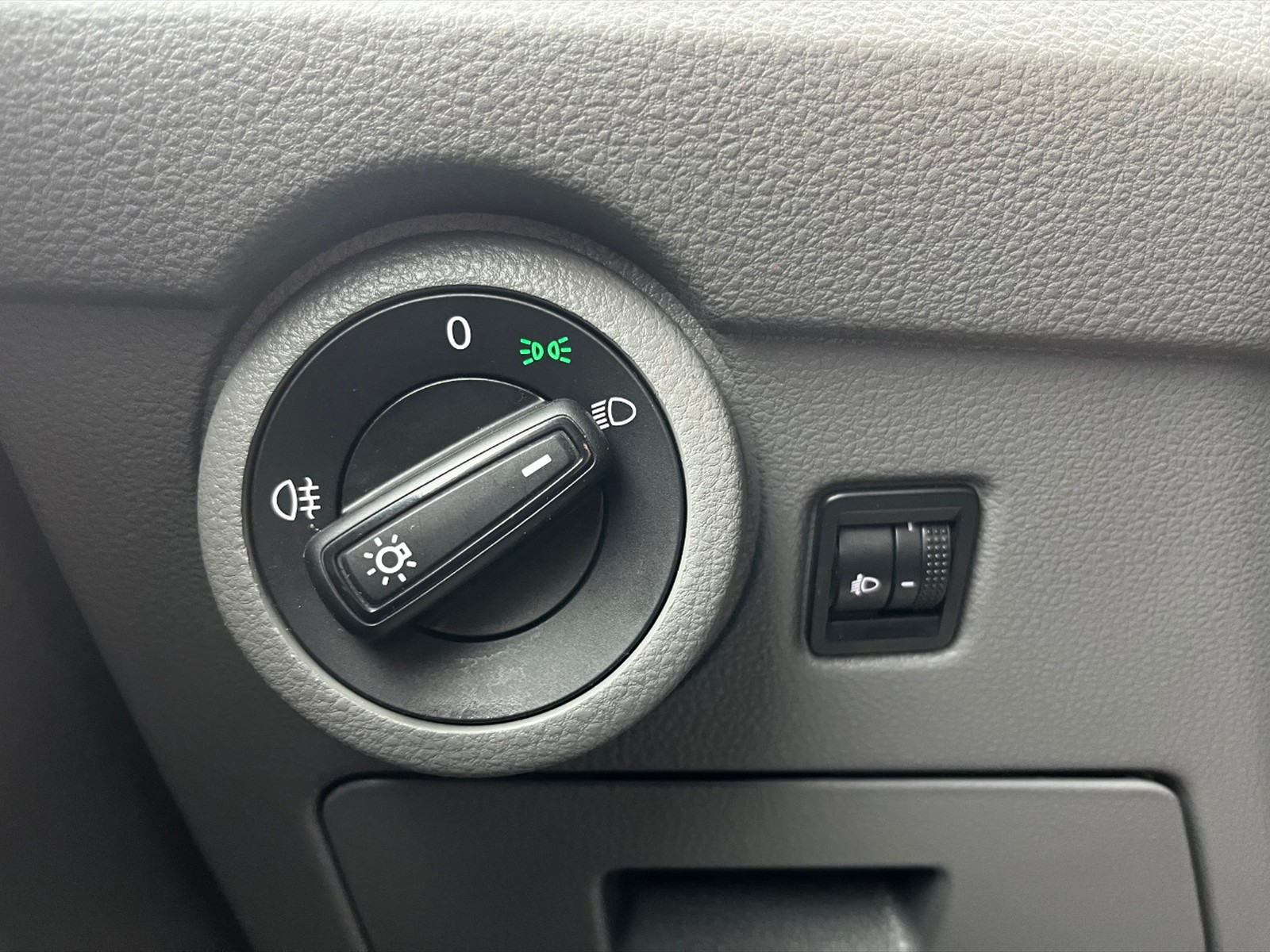 Volkswagen VIC T6.1 Transporter t6.1 28 2.0 tdi 150cv business p.c. - 19