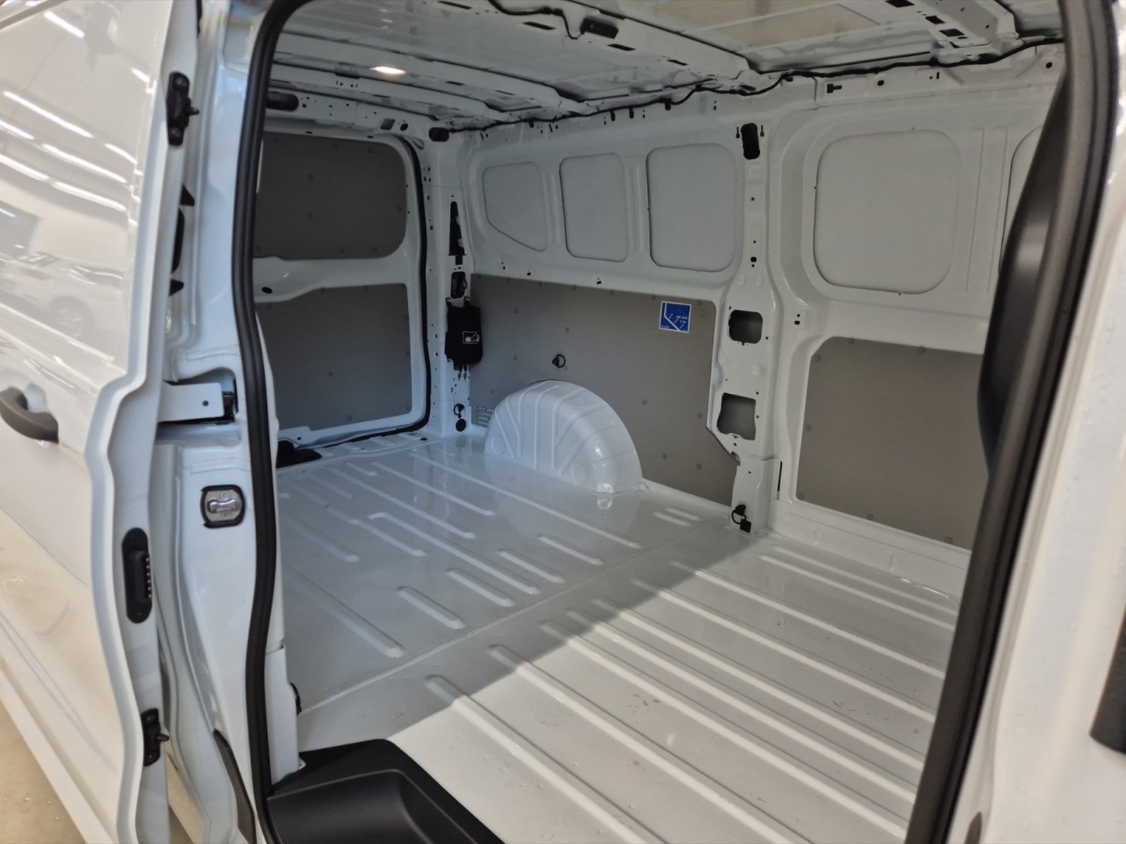 Volkswagen VIC T7 Transporter t7 30 2.0 tdi 150cv 4x4 l2 auto - 9