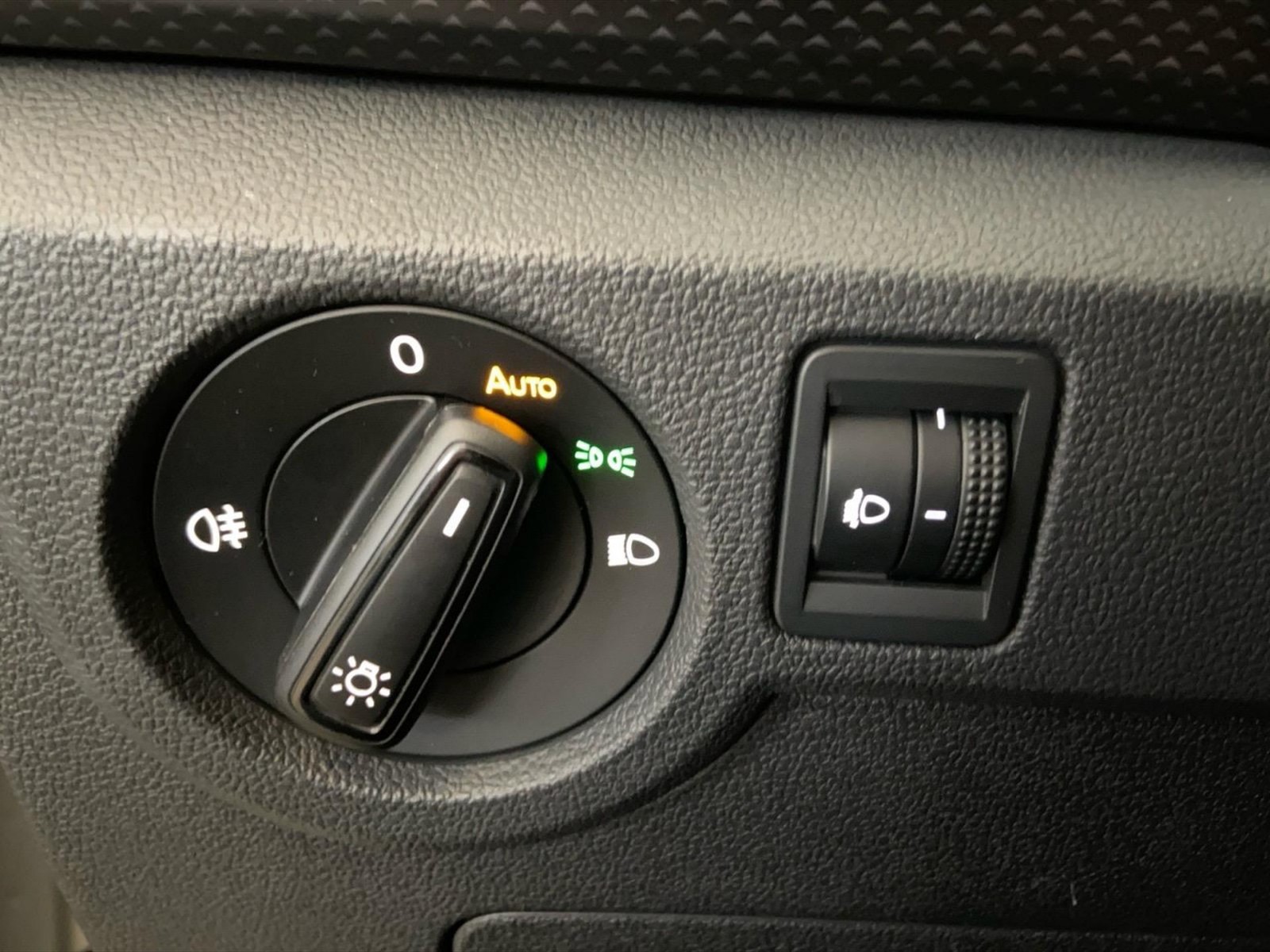 Volkswagen T-Cross 1.0 tsi style 95cv - 14