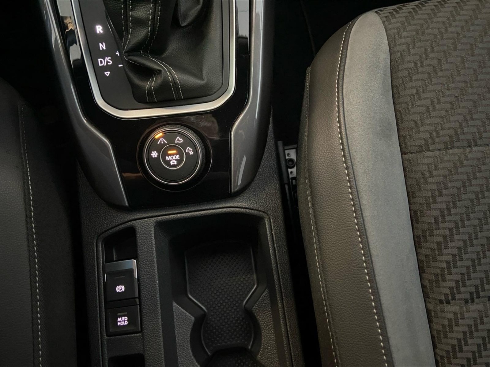 Volkswagen T-Roc 2.0 tdi advanced 4motion dsg - 29