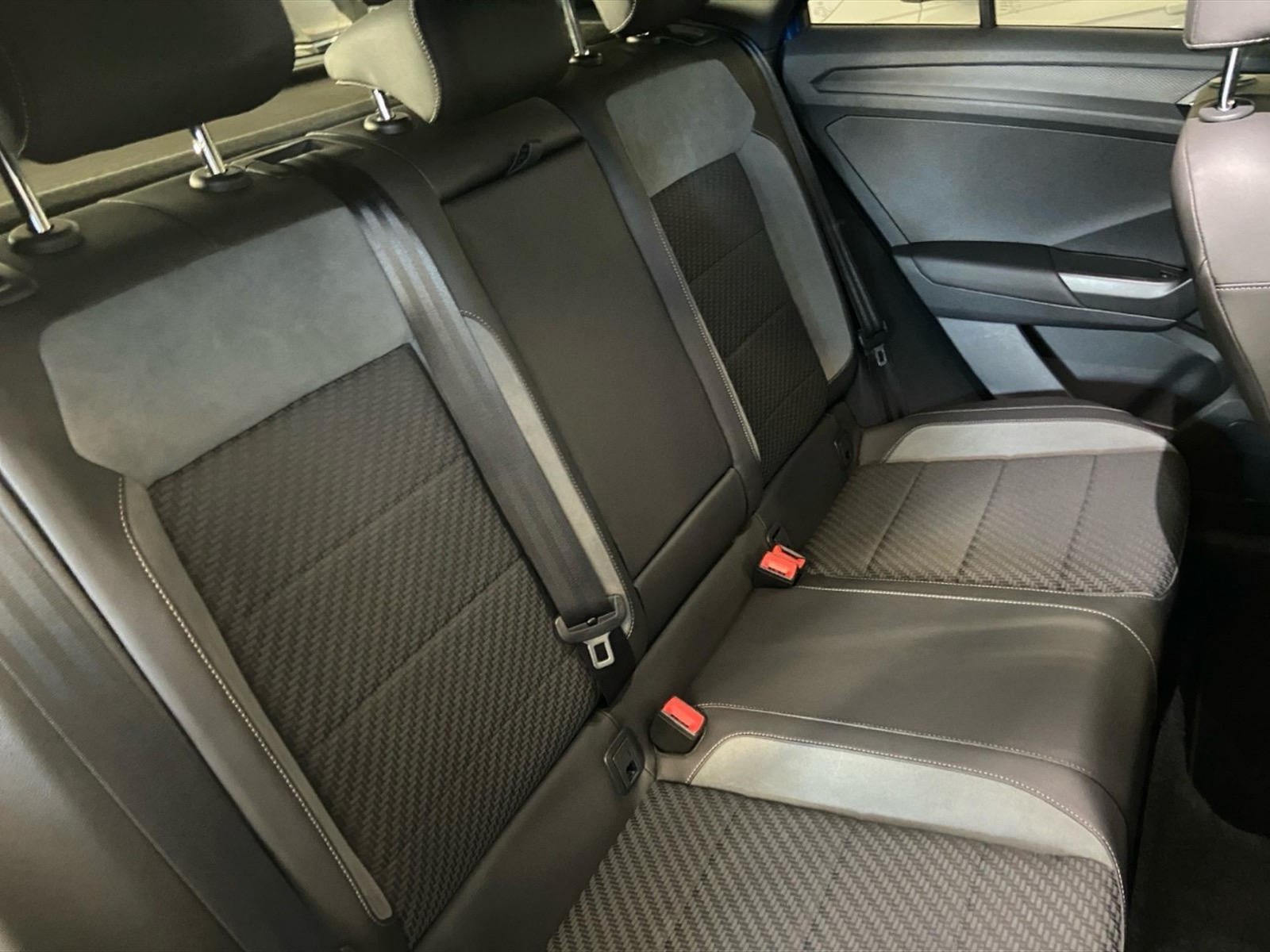 Volkswagen T-Roc 2.0 tdi advanced 4motion dsg - 10