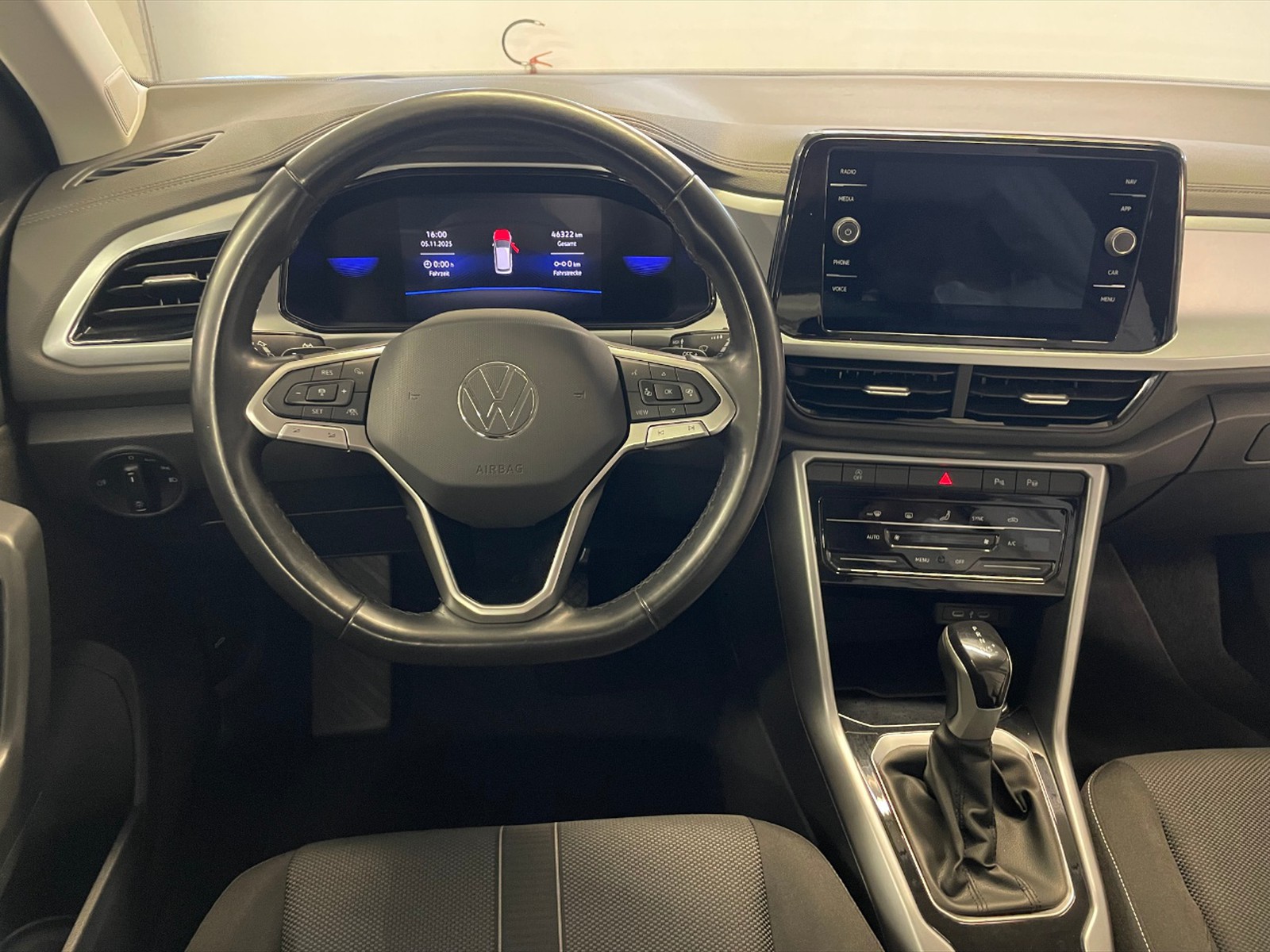 Volkswagen T-Roc 1.5 tsi life dsg - 8