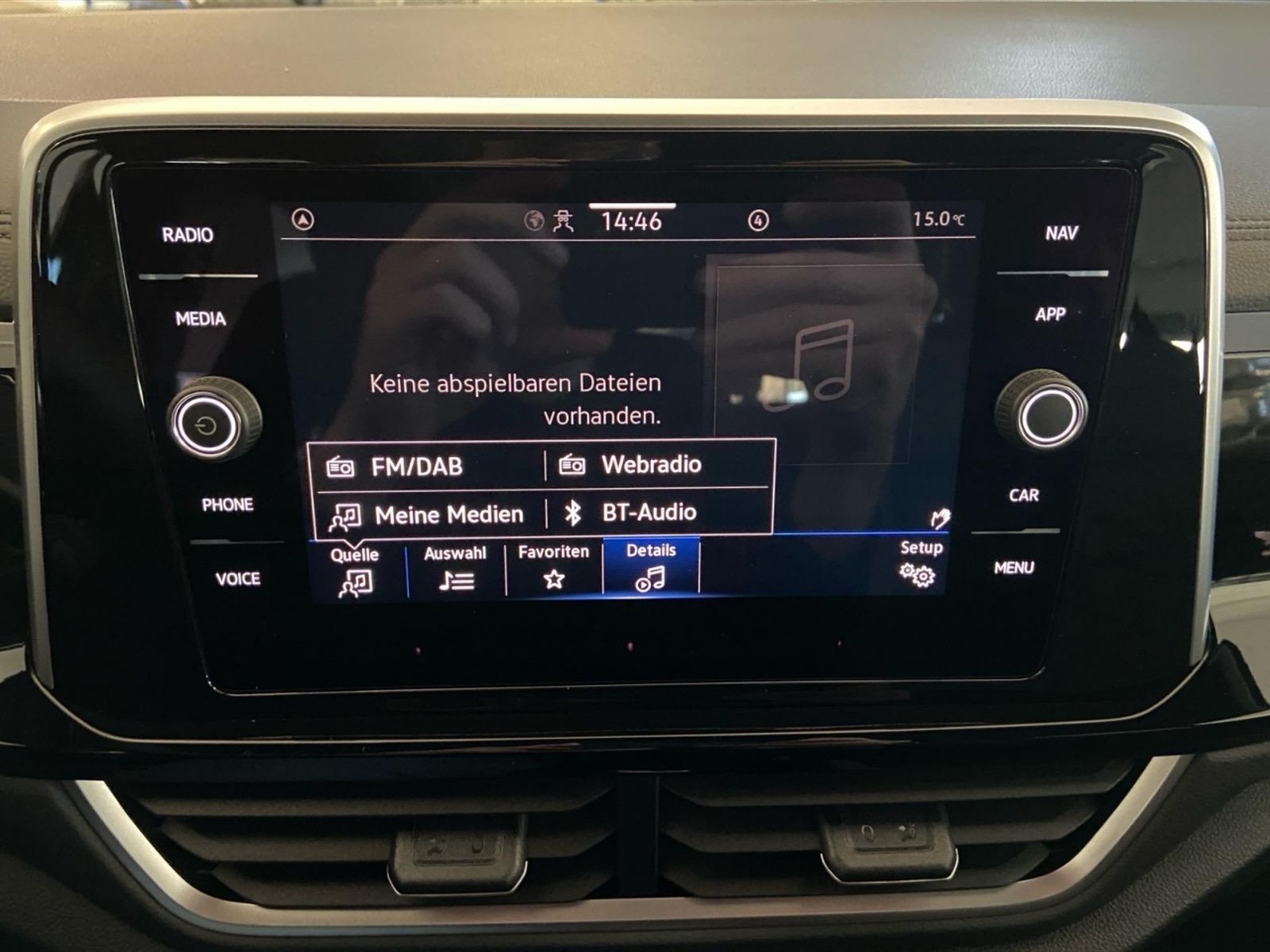 Volkswagen T-Roc 1.5 tsi r-line - 22