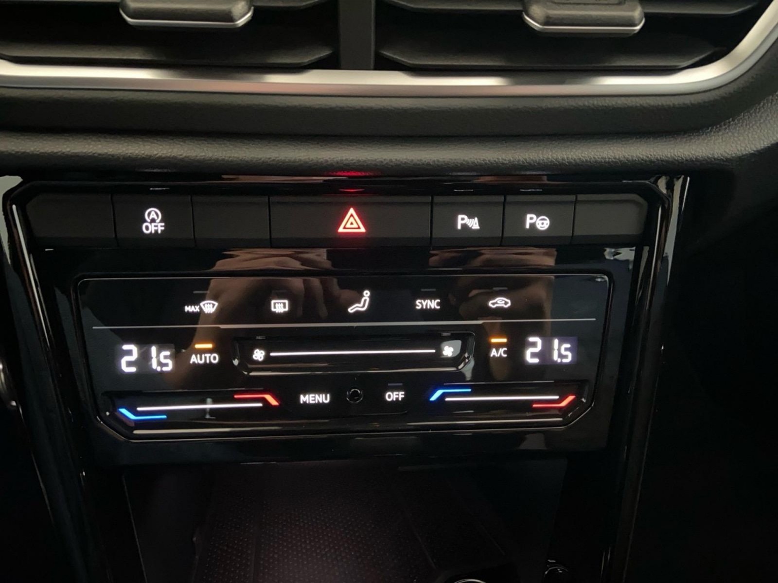 Volkswagen T-Roc 1.5 tsi r-line - 25